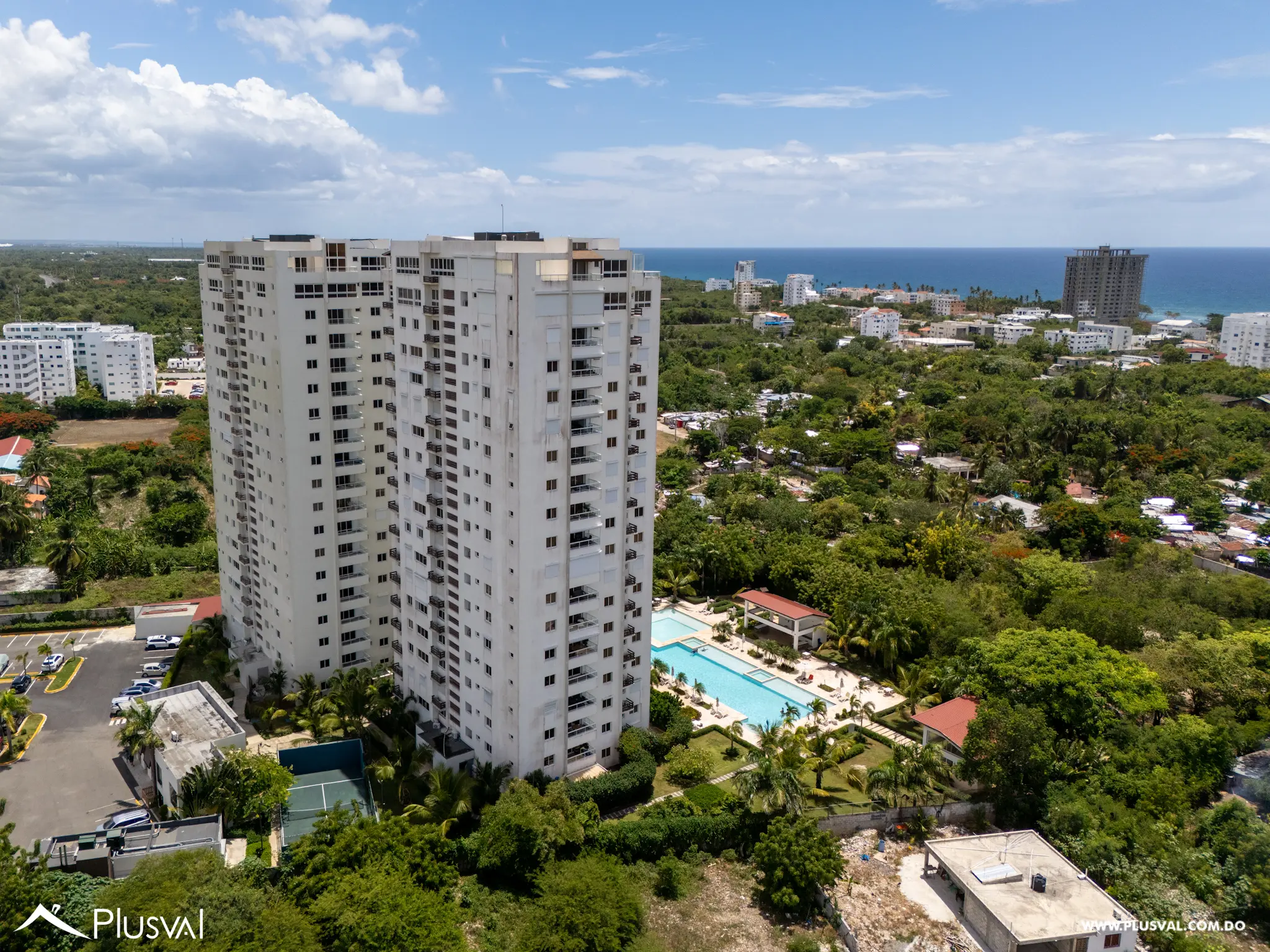 Apartamento en Venta en Juan Dolio | 2 Habitaciones, 2.5 Baños y 1 Parqueo 525503