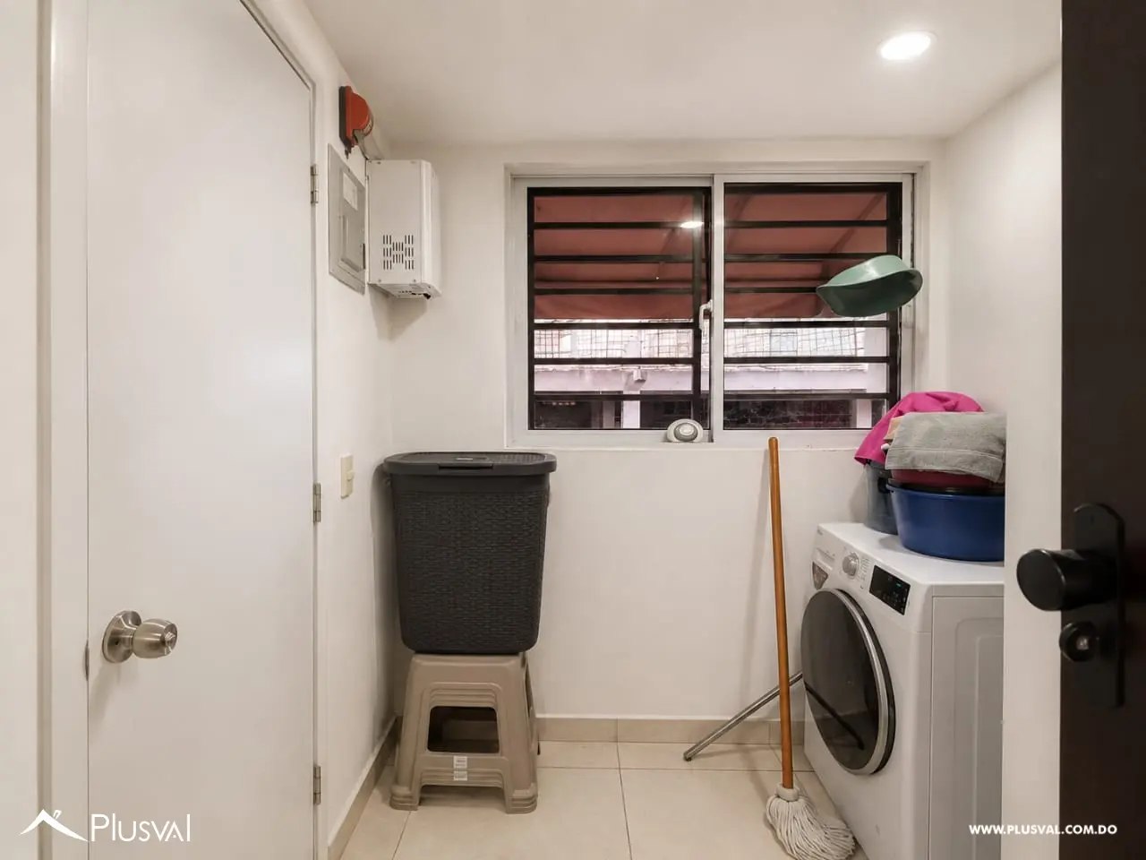 Apartamento en Venta en Av. San Isidro | 3 Habitaciones 524094