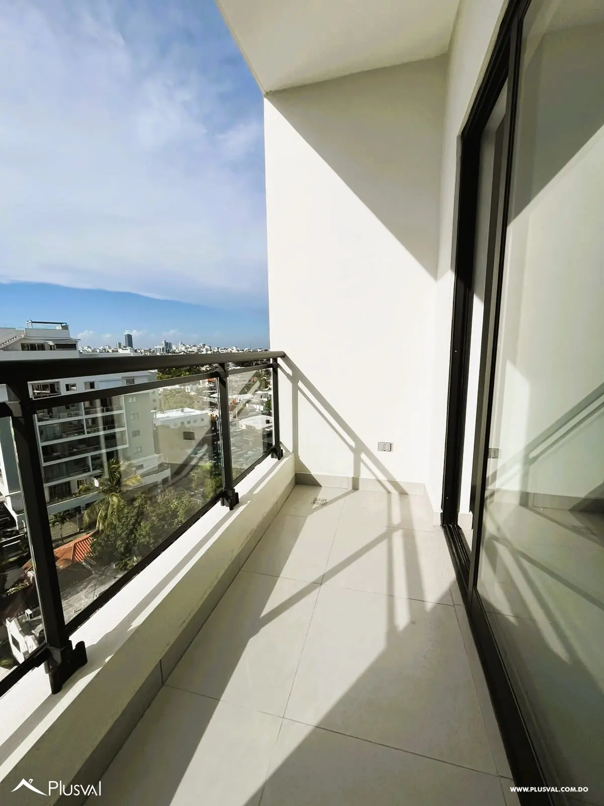 Apartamento de 2 habitaciones con línea blanca en alquiler 526113