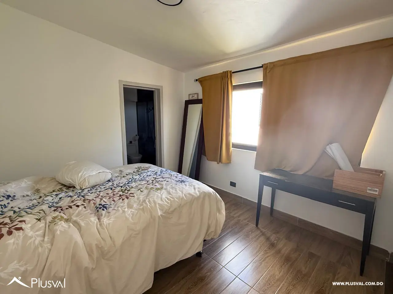 Casa Inteligente con Paneles Solares, Tesla Powerwall y Piscina en Las Praderas 487989