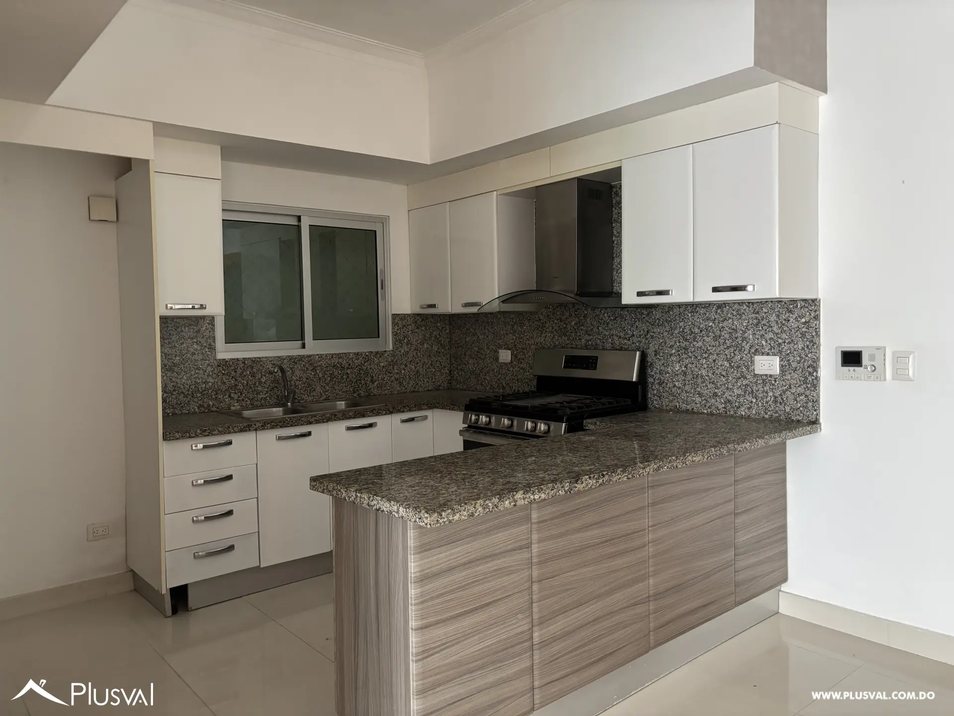Apartamento en venta en el exclusivo sector de Piantini 483422