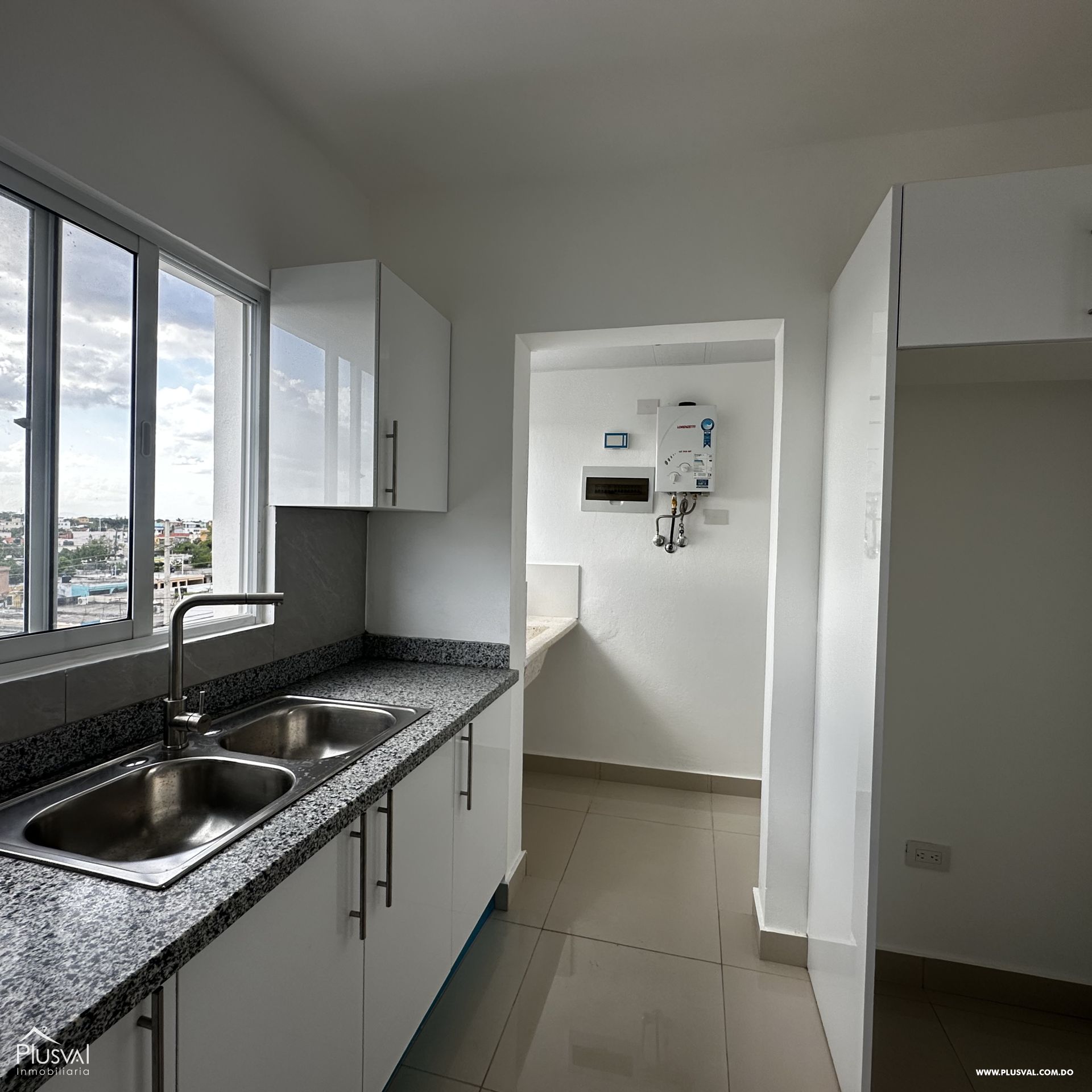 Apartamentos próximo a la Zona Franca San Isidro 428613