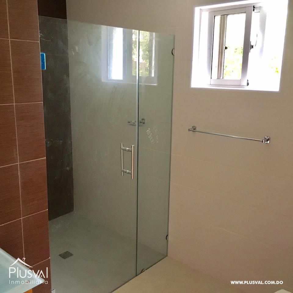 Amplio apartamento  ubicado en el centro de La Vega, en residencial con seguridad 24/7 406617