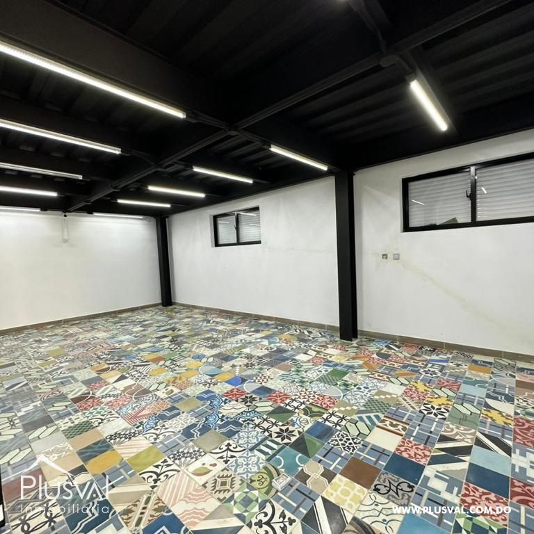 En Piantini , local en 2do piso en alquiler . Solo ofic administrativas 276008