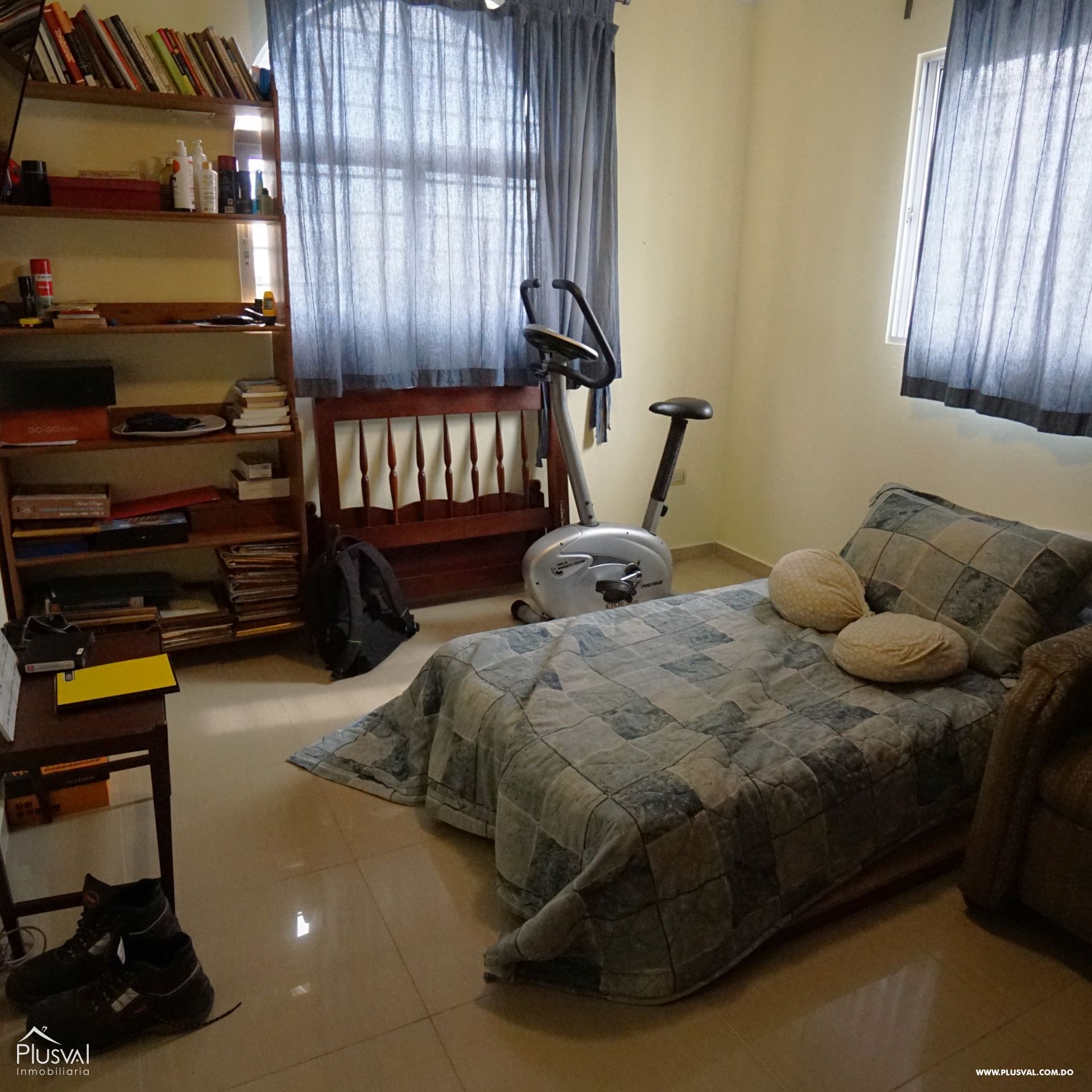 Apartamento Clásico Tipo PH en Venta en Mirador Sur 369202