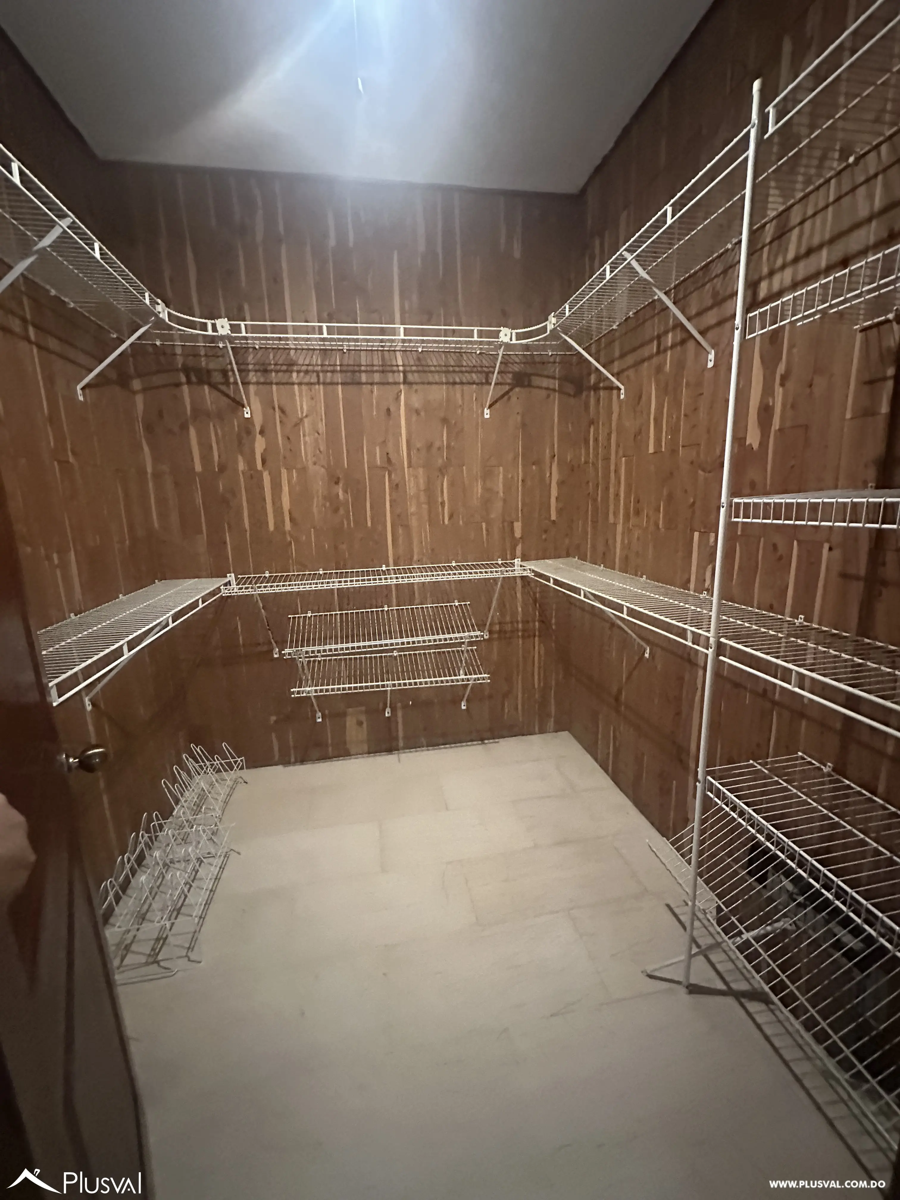 Elegante apartamento clásico en Naco – amplitud, ubicación y distinción 500972