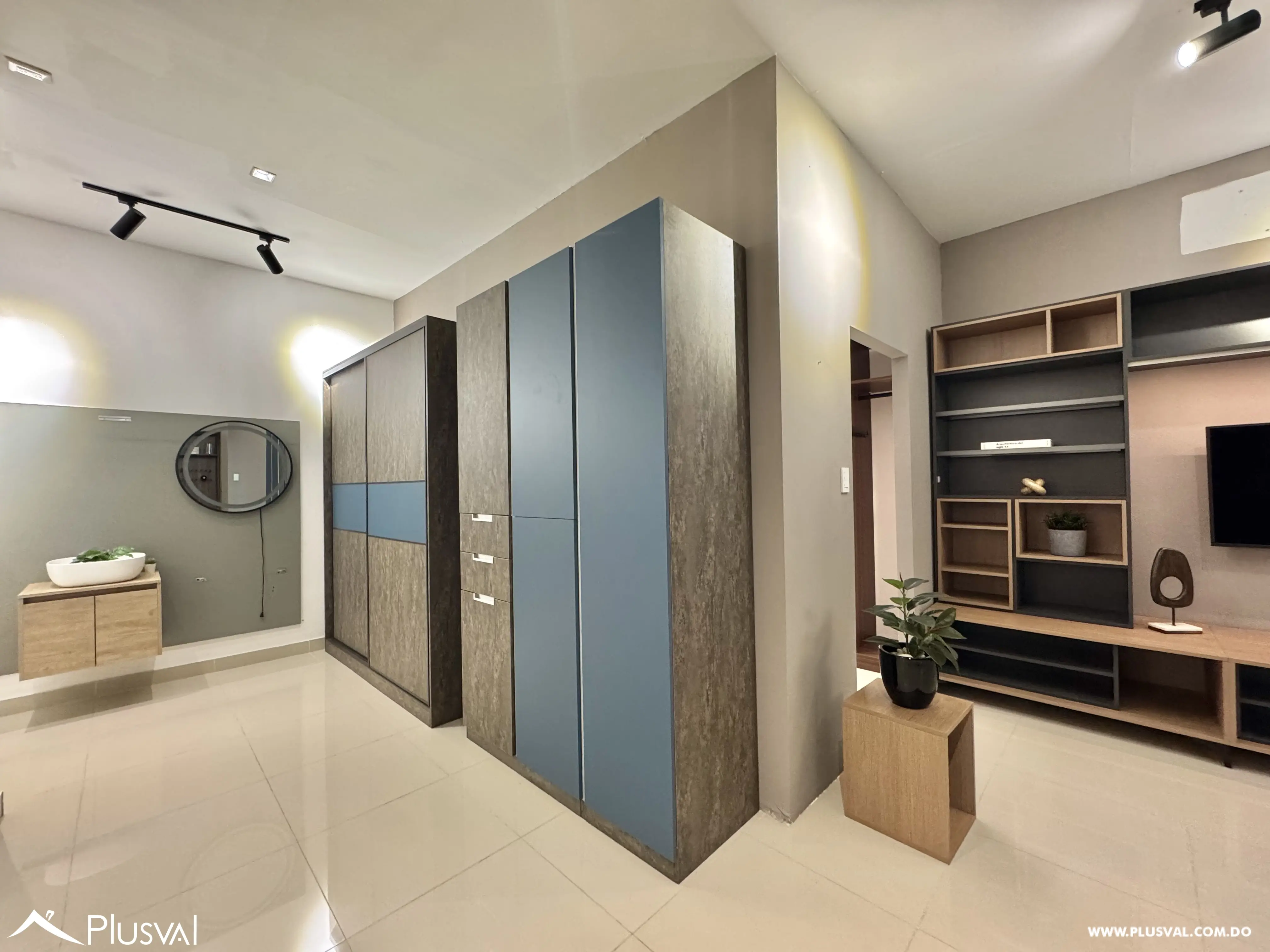 Alquilo Excelente Nave de 800 mt2 en La Zona Industrial de Herrera 482768