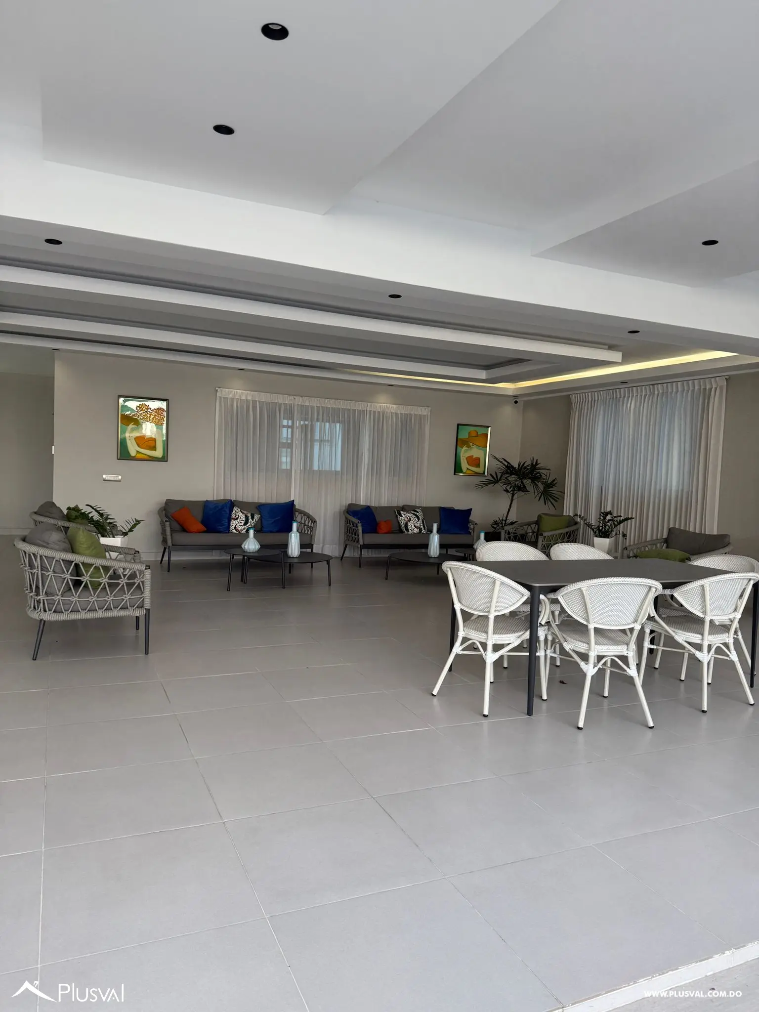 Alquiler de apartamento totalmente amueblado en Evaristo Morales 474071