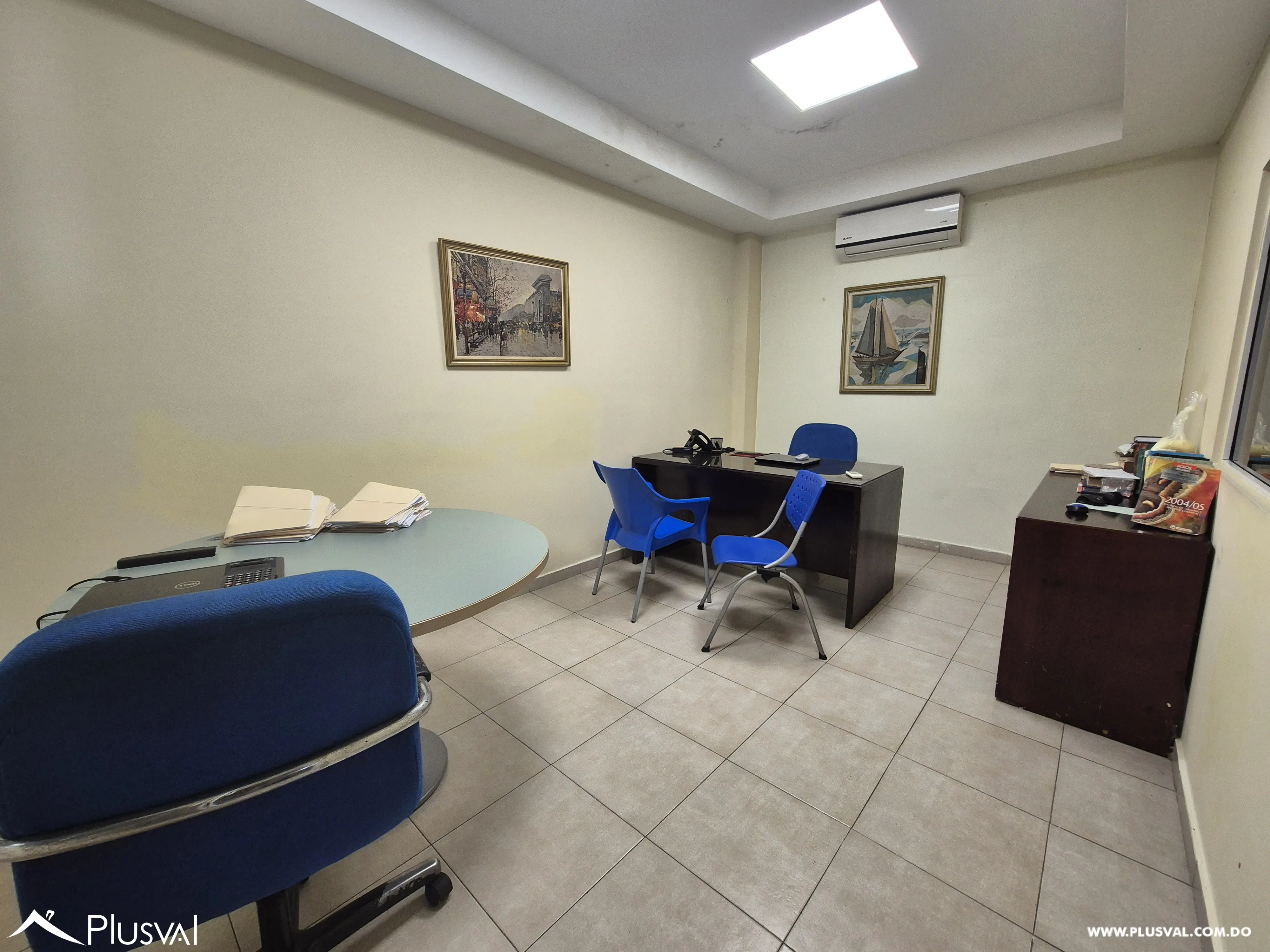 Edificio comercial en venta en Villa Juana 484118