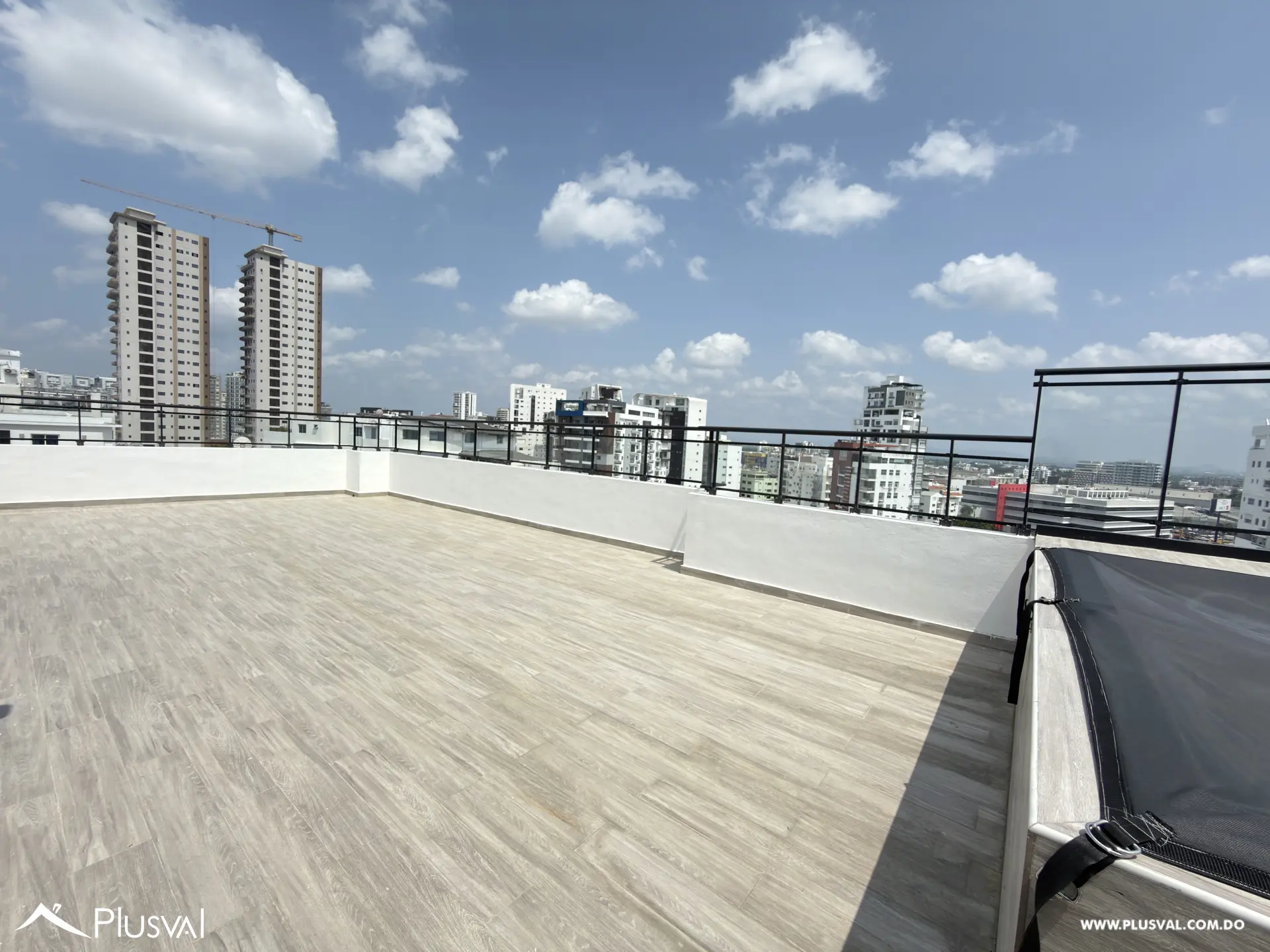 Apartamento de 1 Habitación en renta en Serralles, totalmente nuevo y remodelado 518448