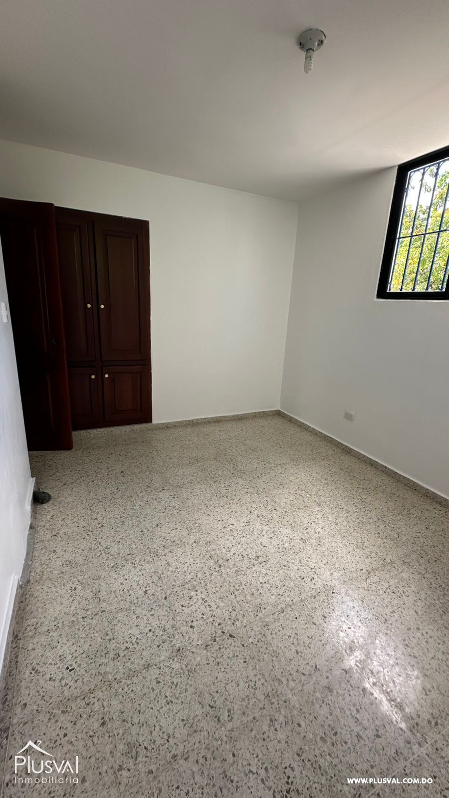 Amplia casa en alquiler en la castellana 438884