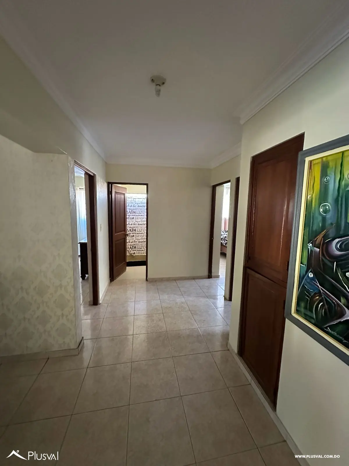Corales del Sur - se vende apartamento amueblado 4to piso 506180