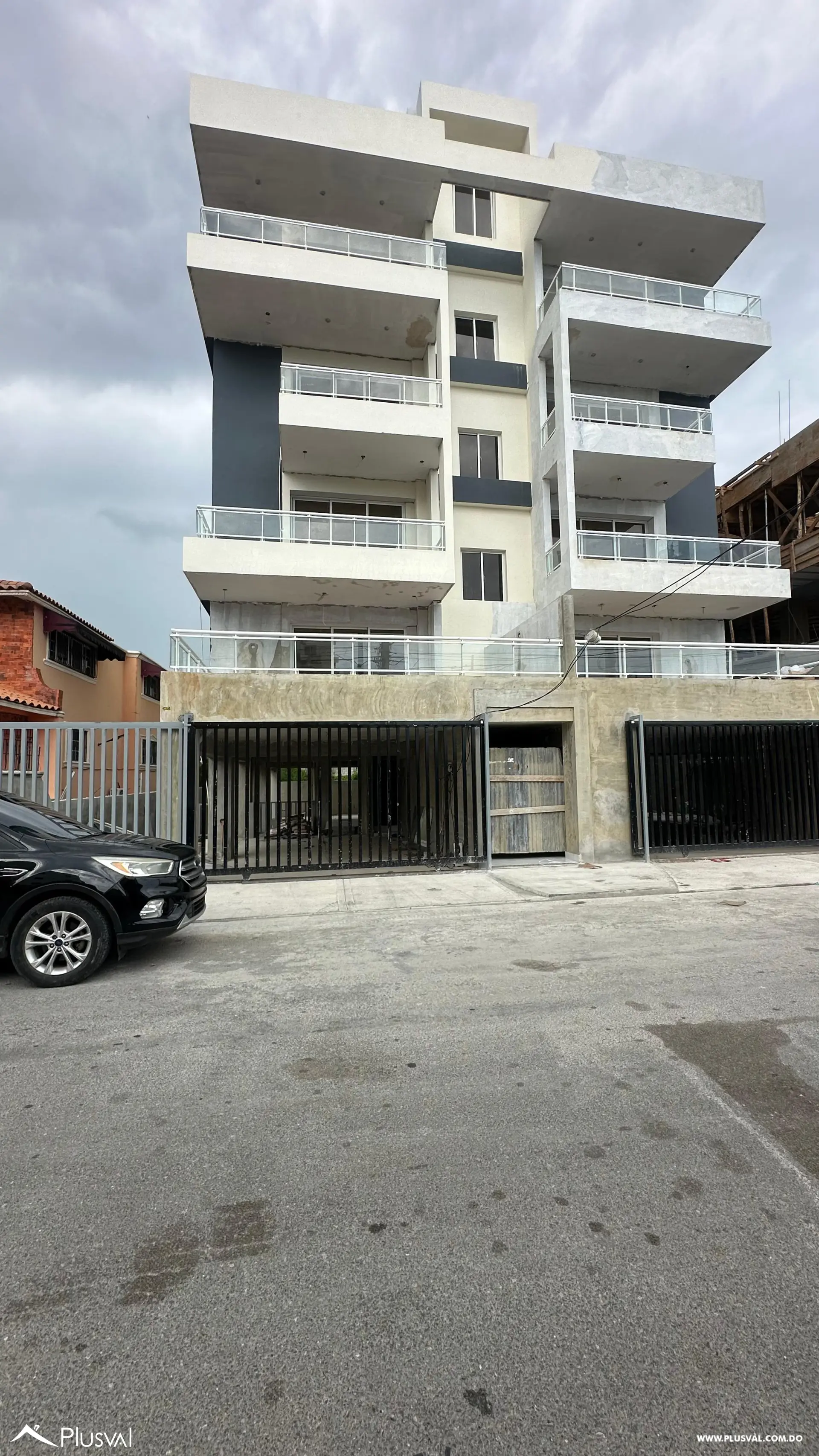 Venta de apartamentos en  Reparto los 3 Ojos. 487394