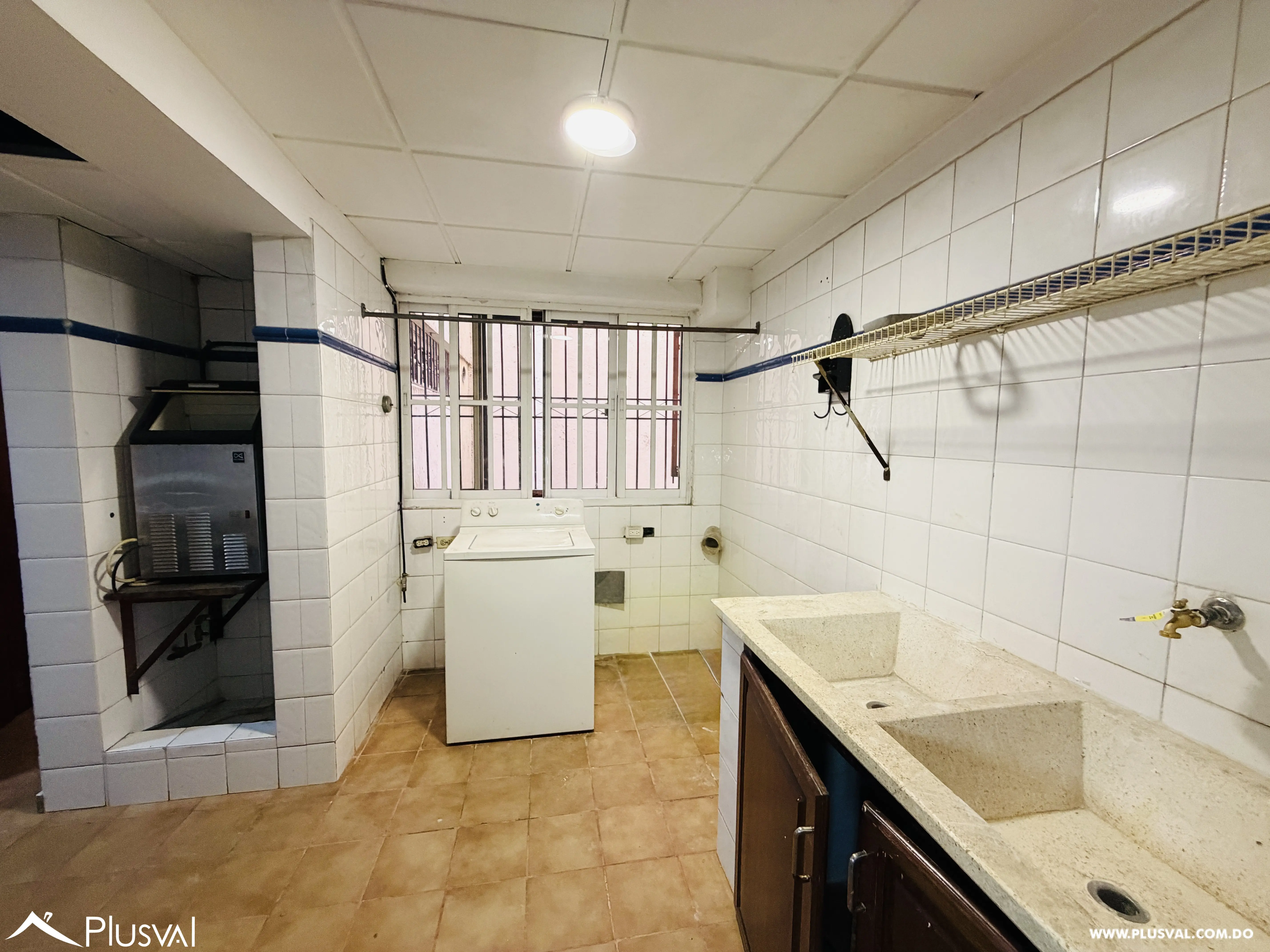 Apartamento penthouse de 3 niveles en La Esperilla en venta 490064