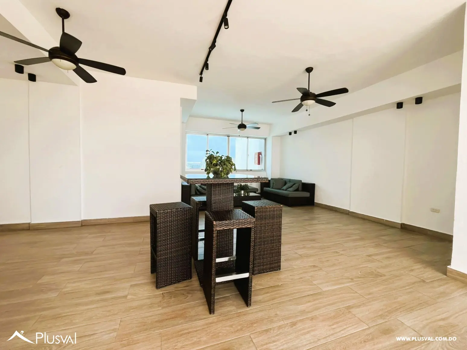 Apartamento en venta en Ens. Paraíso de 2 habitaciones + estudio 509468