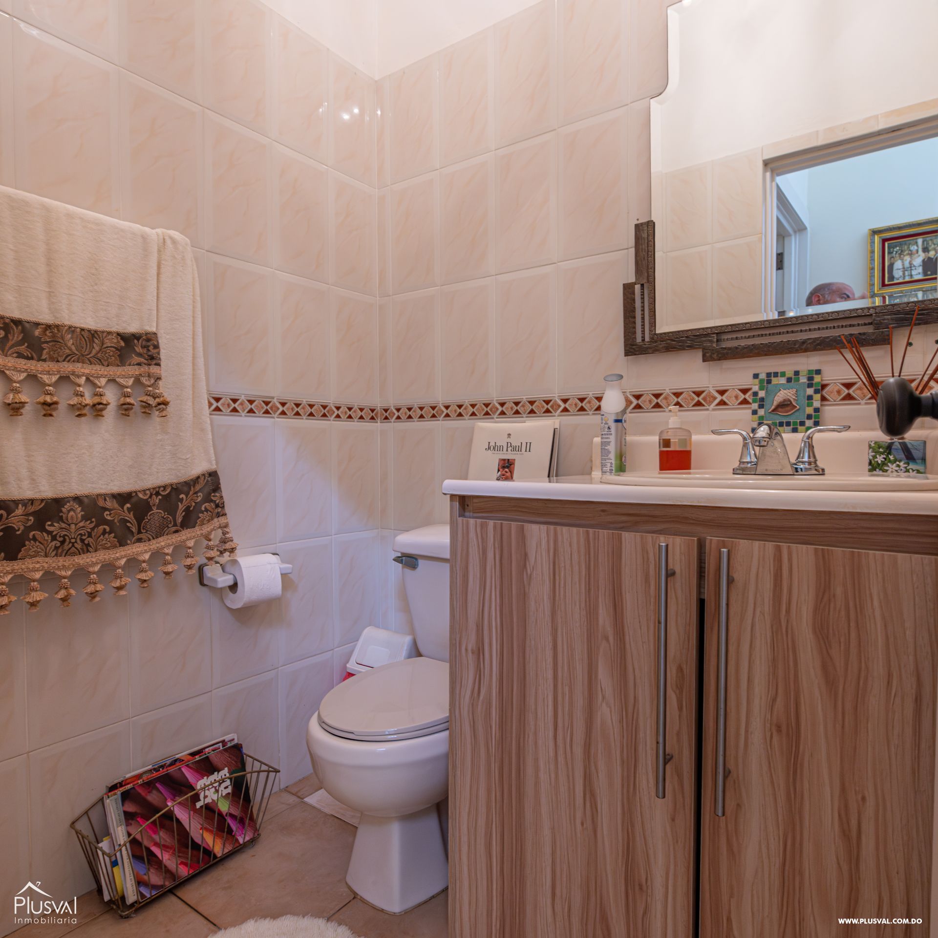 Villa en venta en metro Country Club con piscina privada y vista al campo de golf 456507