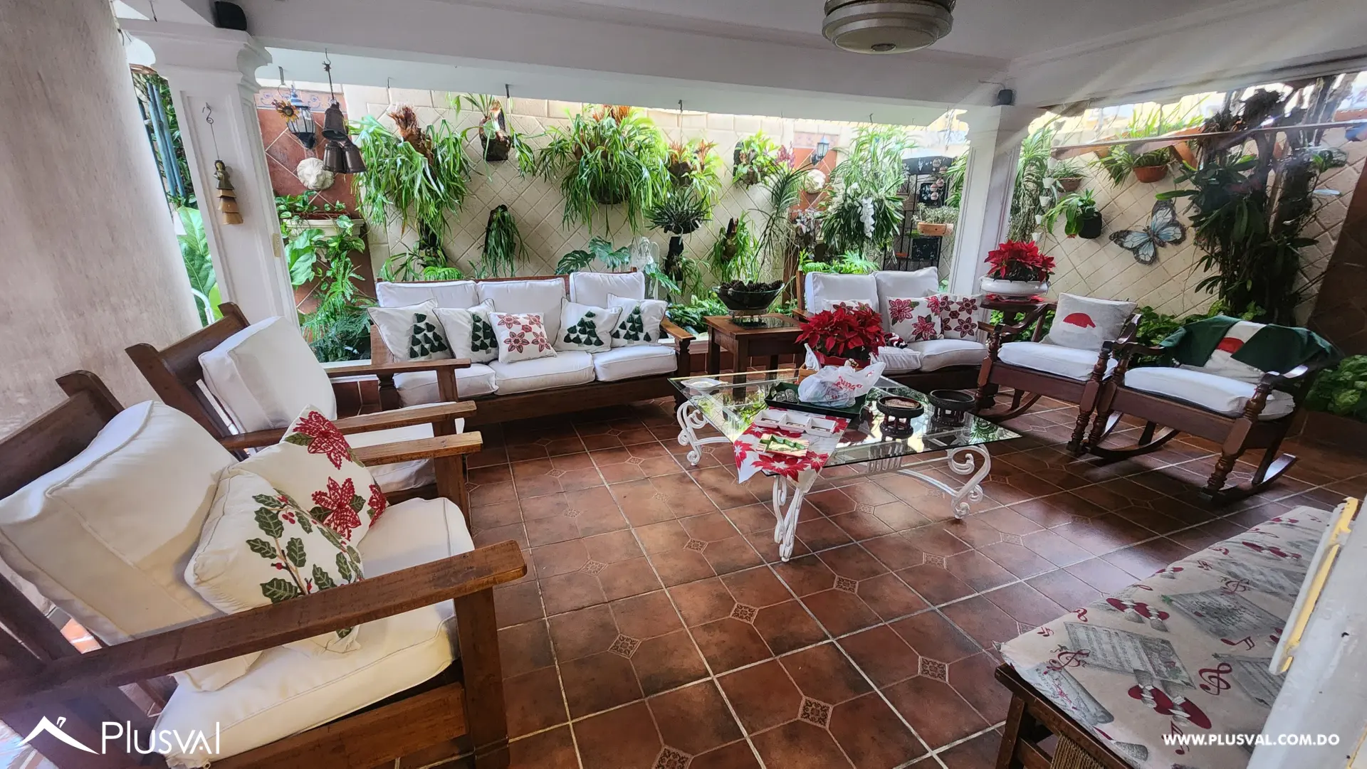 Se vende amplia casa en Los Restauradores 475457
