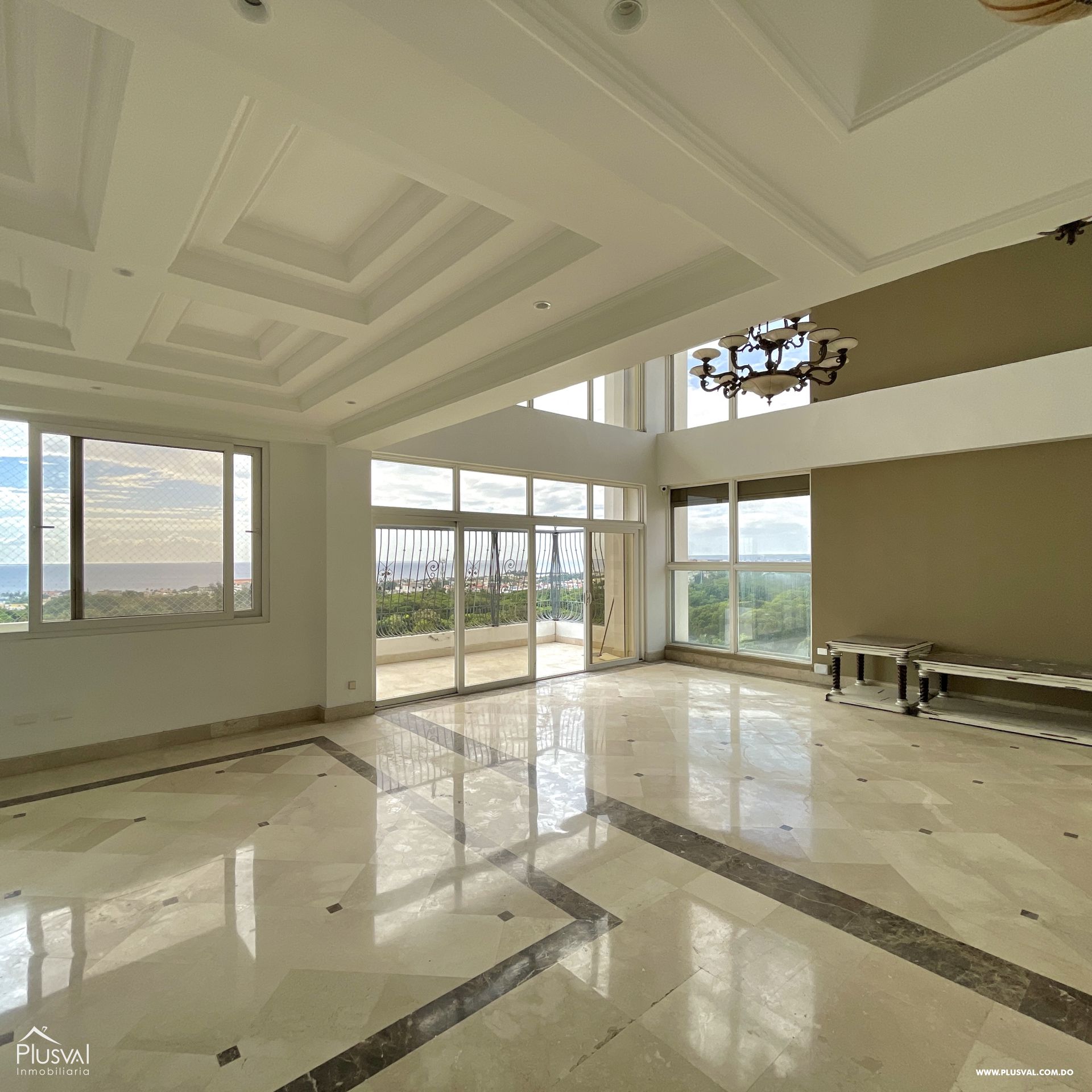 Impresionante Penthouse en Venta, Los Cacicazgos 247263