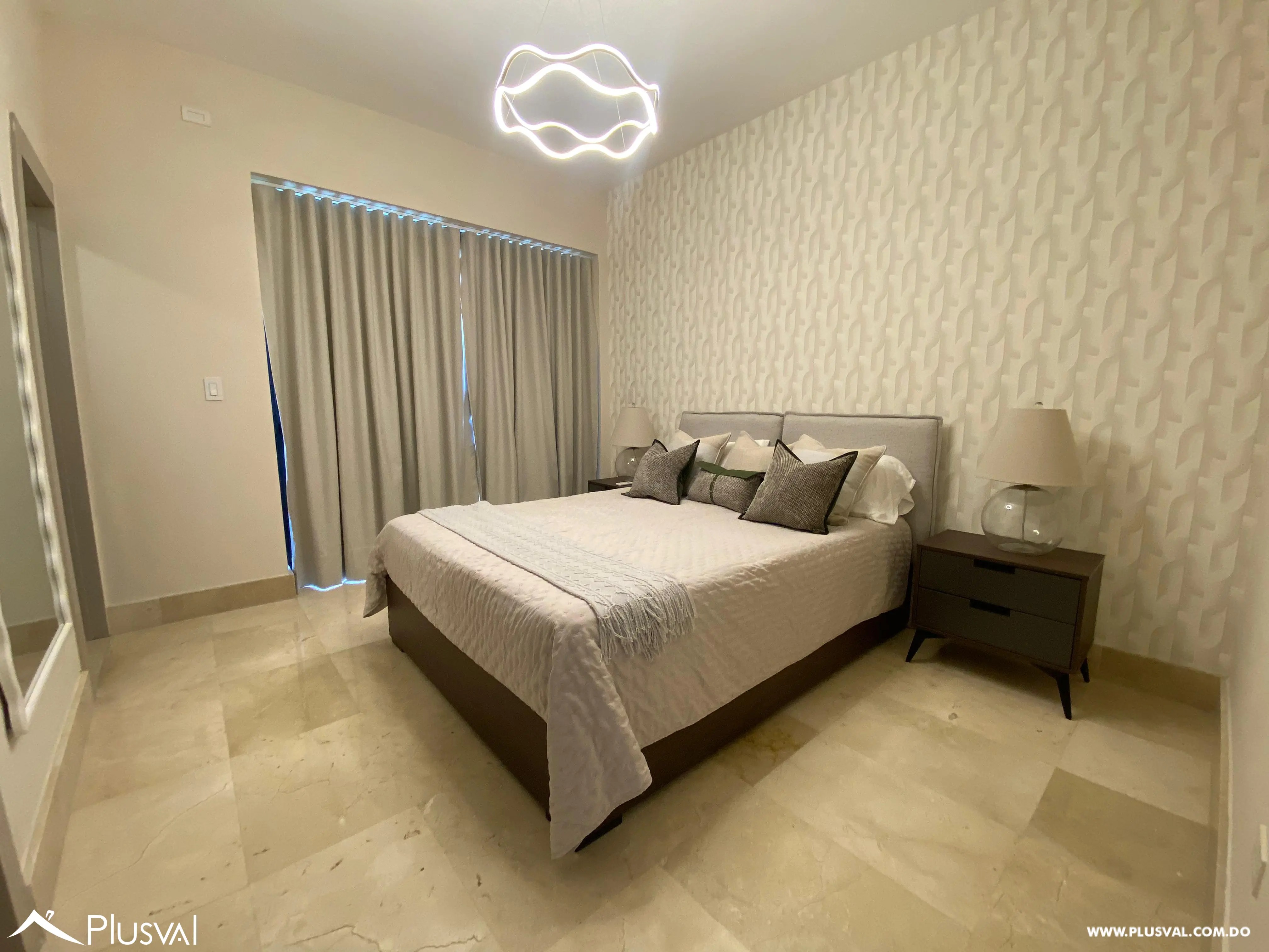 Torre de Lujo tipo Condo-Hotel 458698