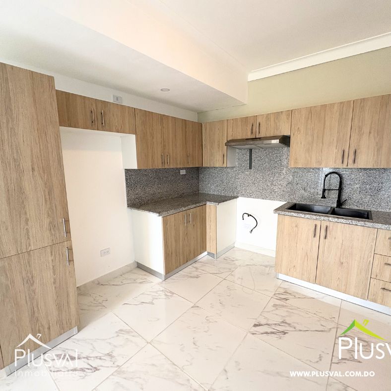 Apartamento semi amueblado de 2 habitaciones en Buenos Aires del Mirador 401619