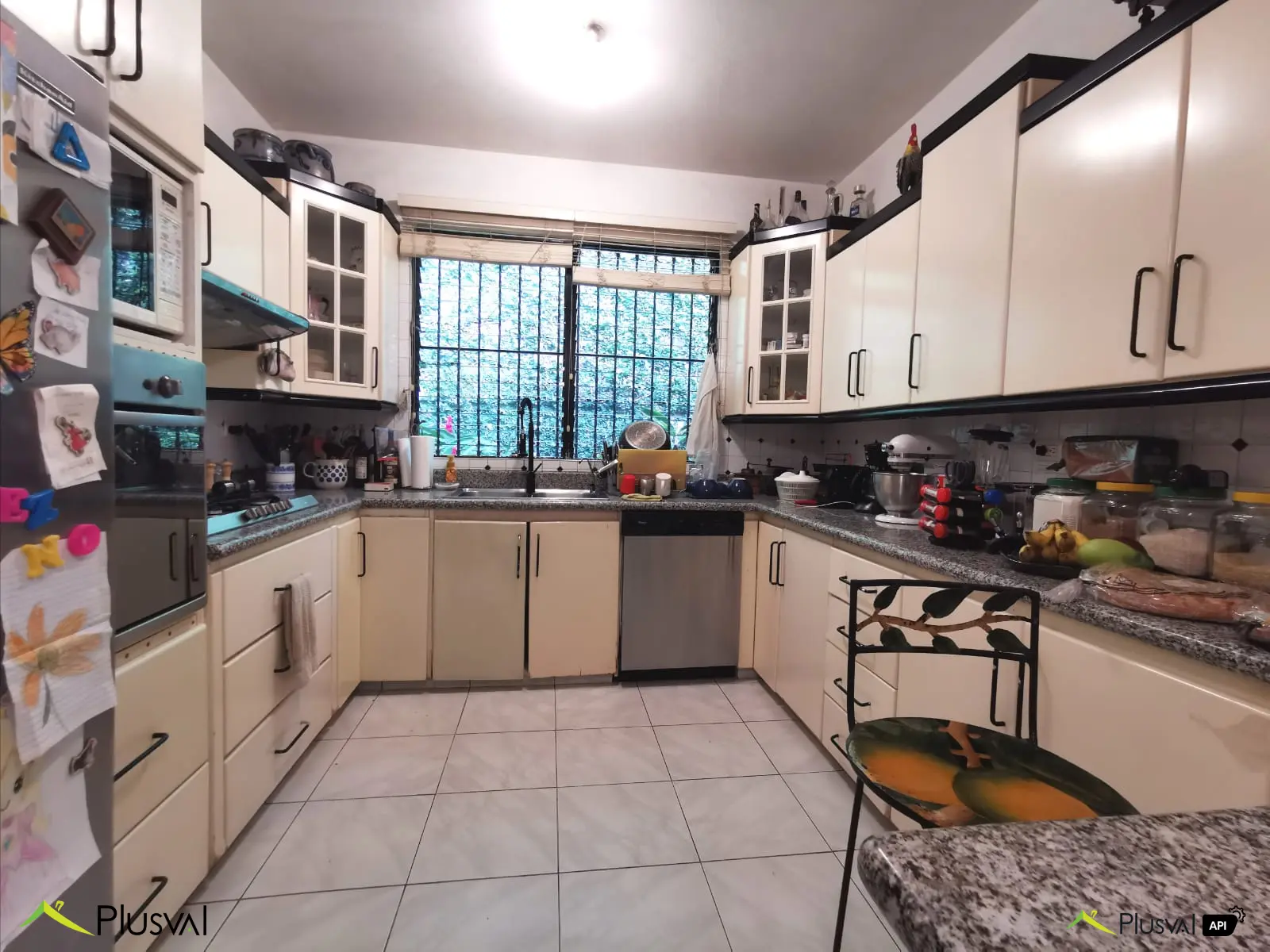 Se vende amplia casa en Altos de Arroyo Hondo II con patio 450314
