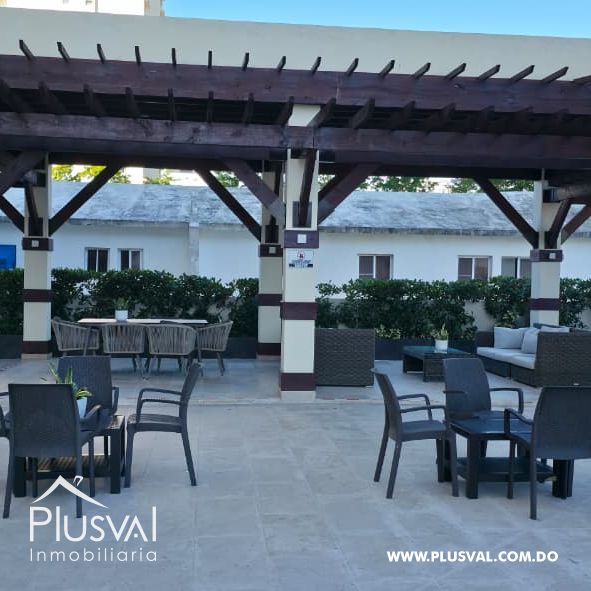 Apartamento amueblado de 3 habitación ubicado en Juan Dolió 484096