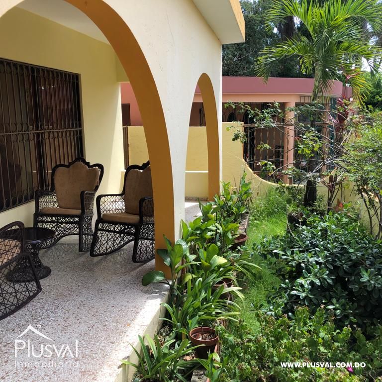 Casa de 2 niveles en La Cienaga, Km 14 Autopista Duarte 331569