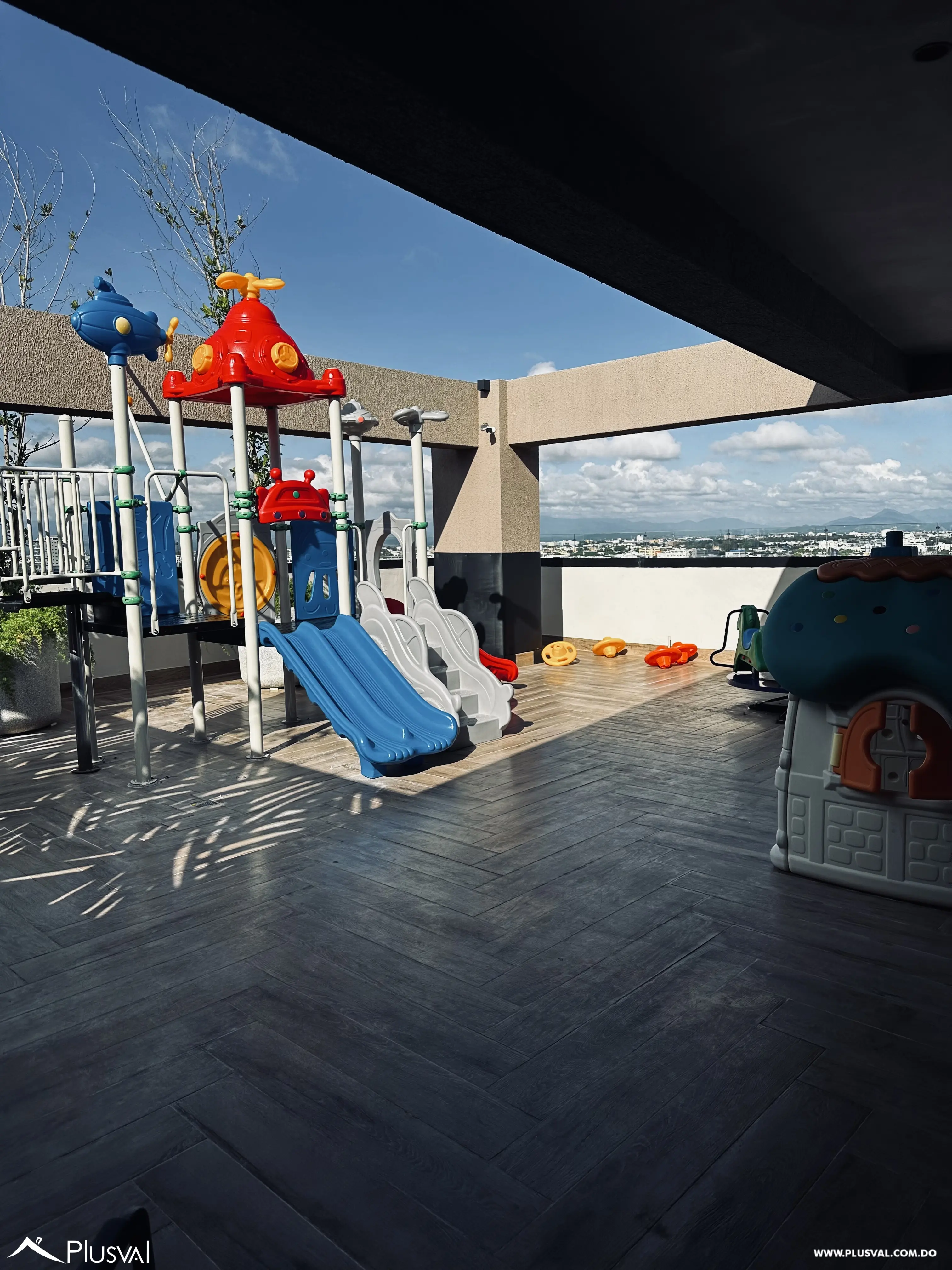 Alquiler de excelente apartamento 2 hab en Evaristo Morales 475445