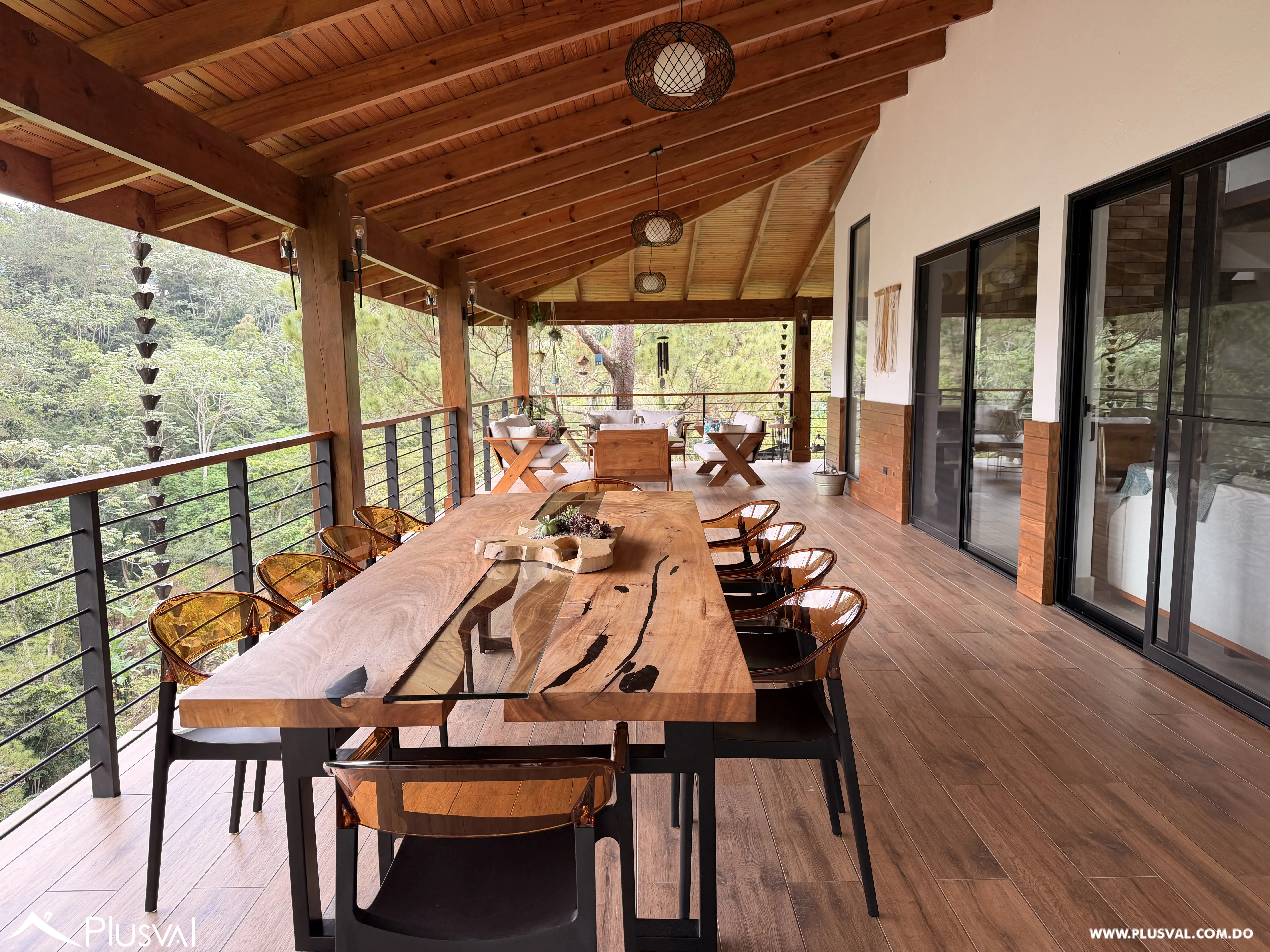 Impresionante Villa Vacacional con Gran Terreno en Jarabacoa 492331