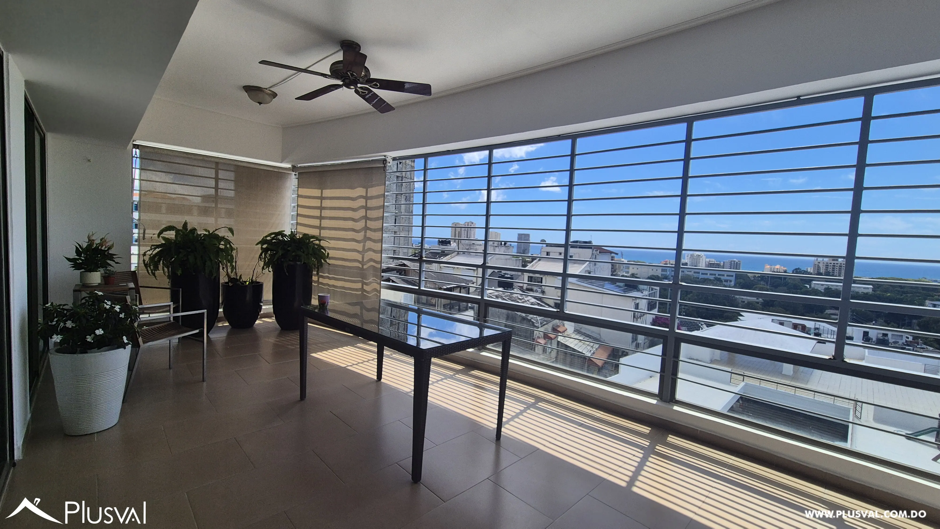 Amplio apartamento en venta en La Esperilla 498987