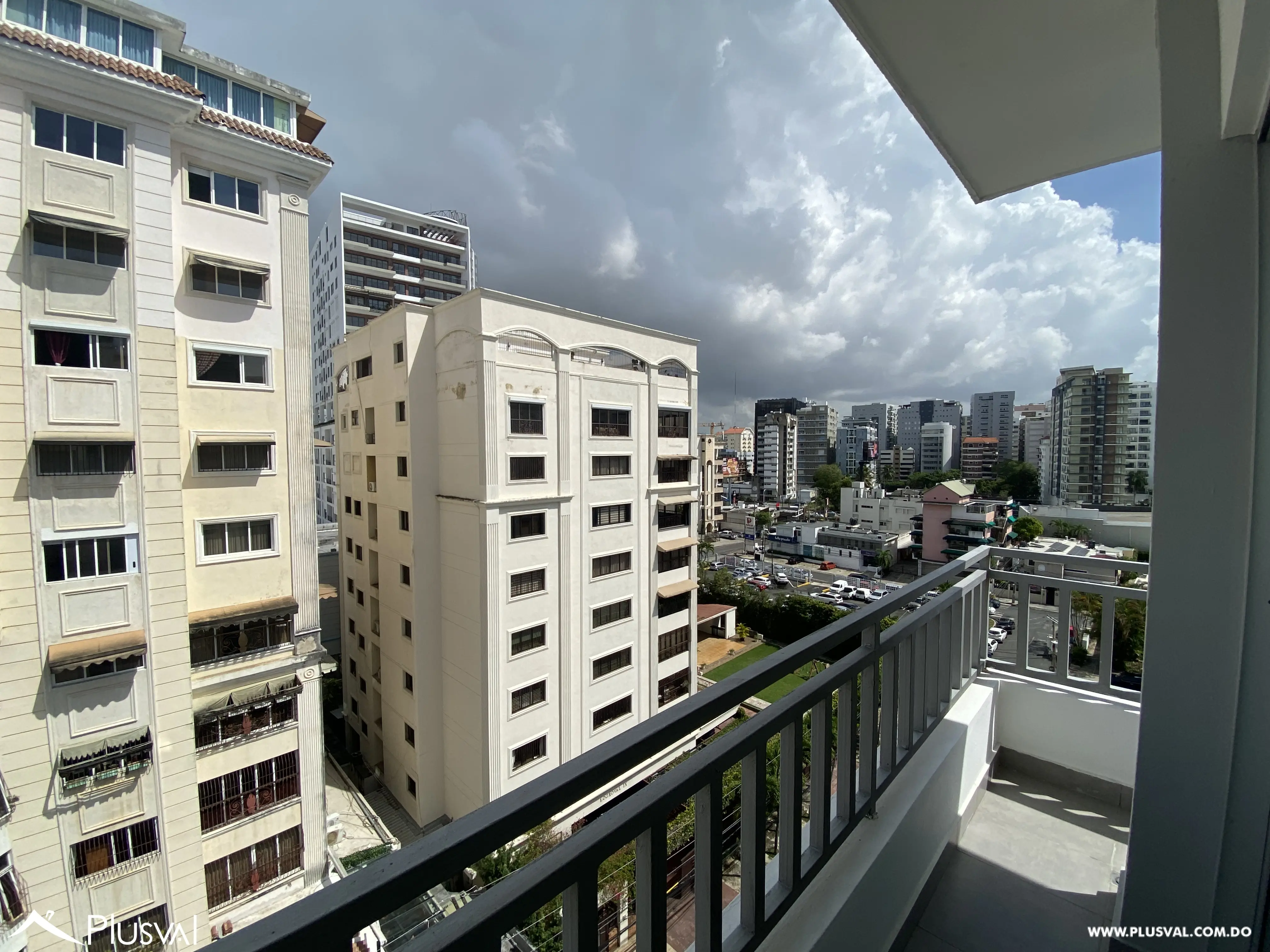 Vendo Excelente Apto en una de las Zonas Mas Exclusivas de Naco 468577