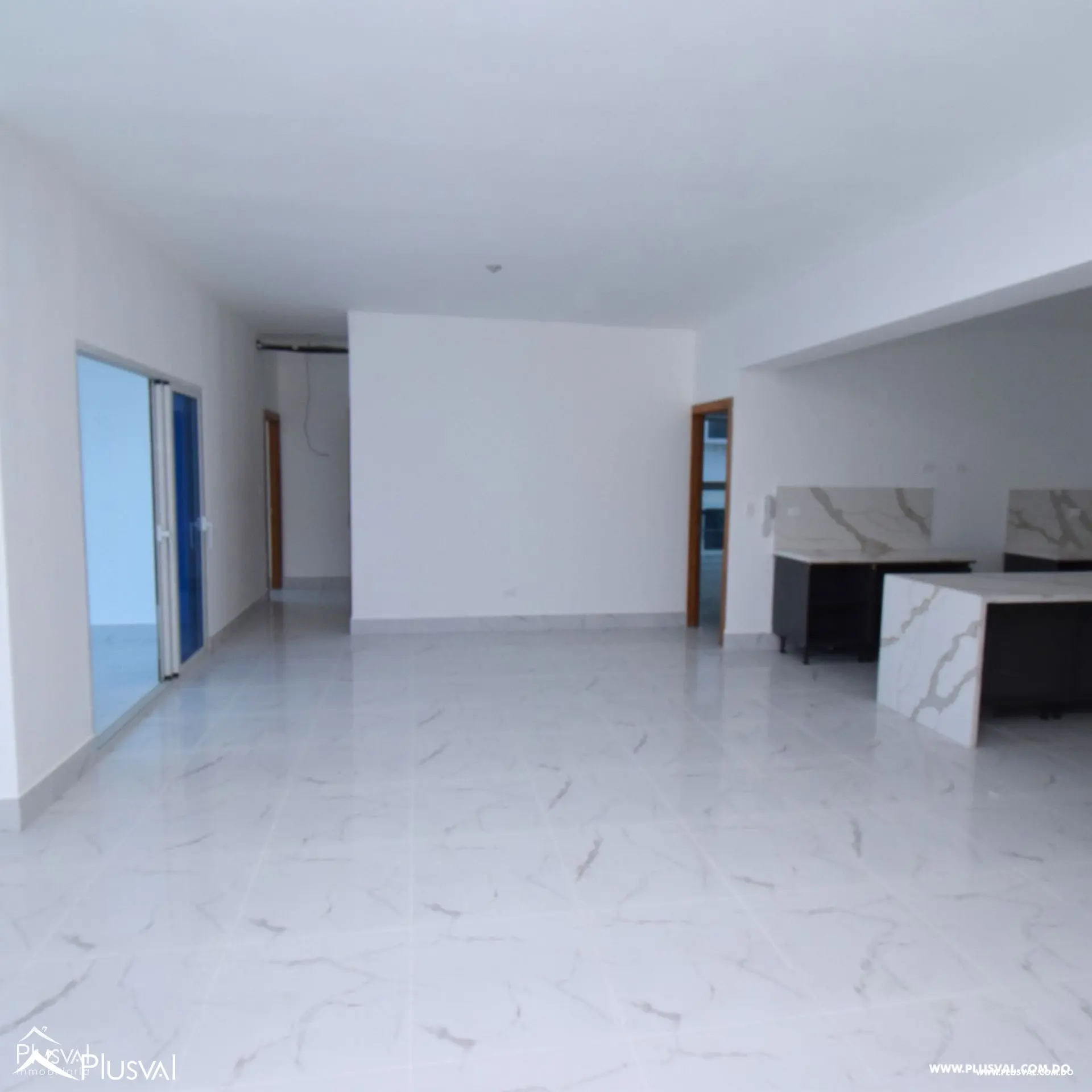 Lujosa Torre en Bella Vista, en la Av. Sarasota 499543