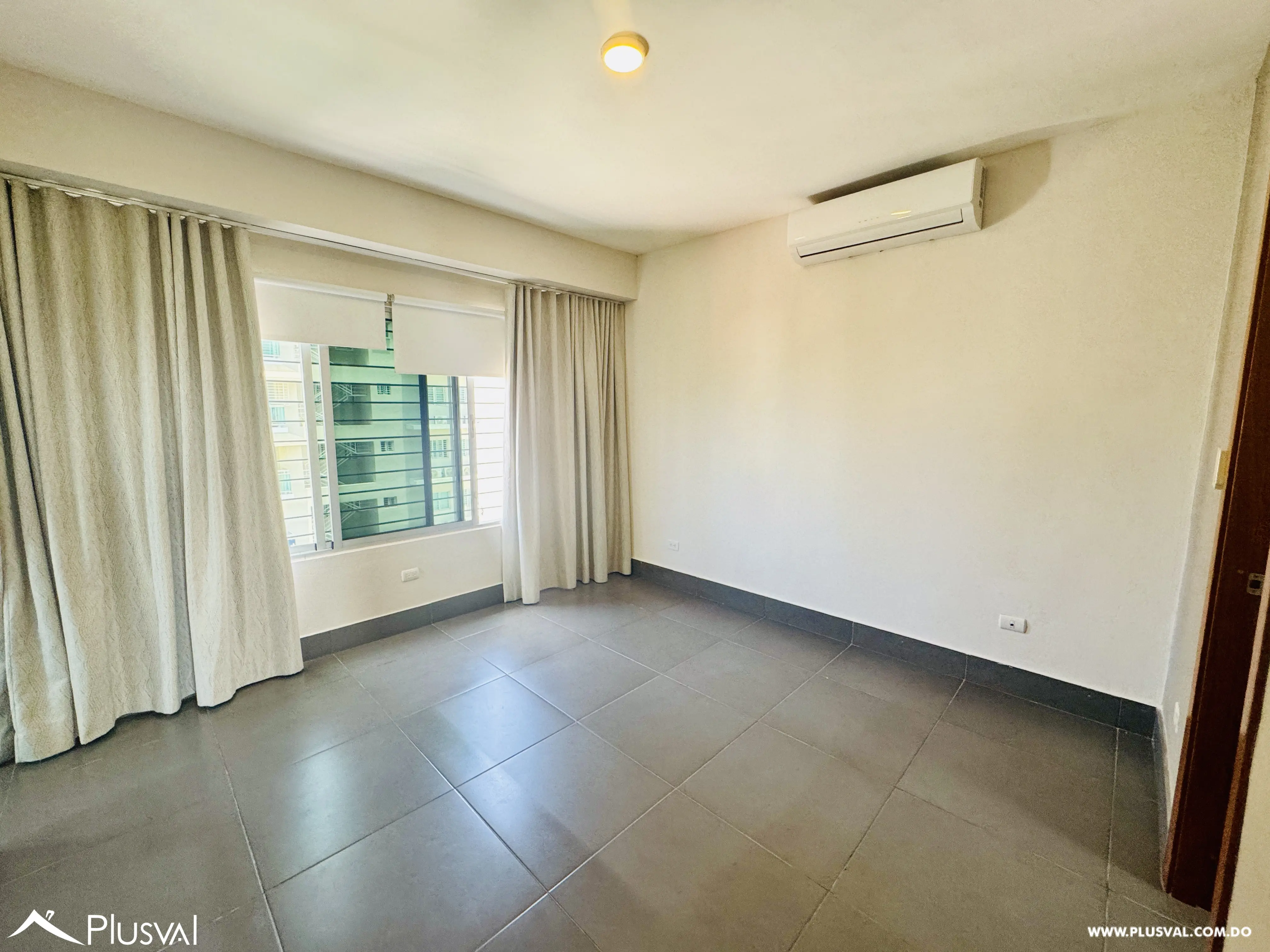 Amplio Penthouse en venta con terraza privada y jazcuzzi 511310