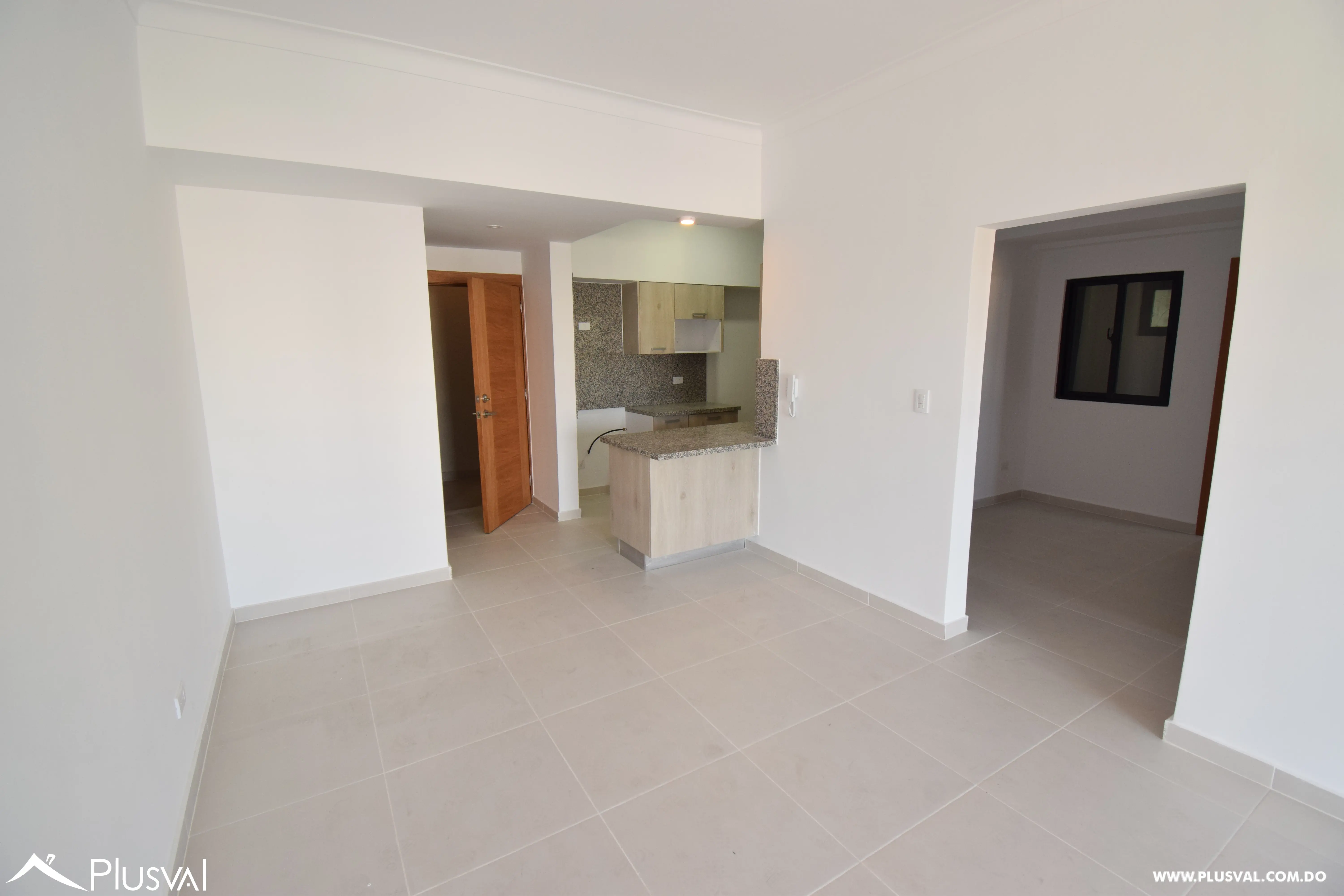 Apartamento en alquiler de 2 habitaciones mas estudio 487646