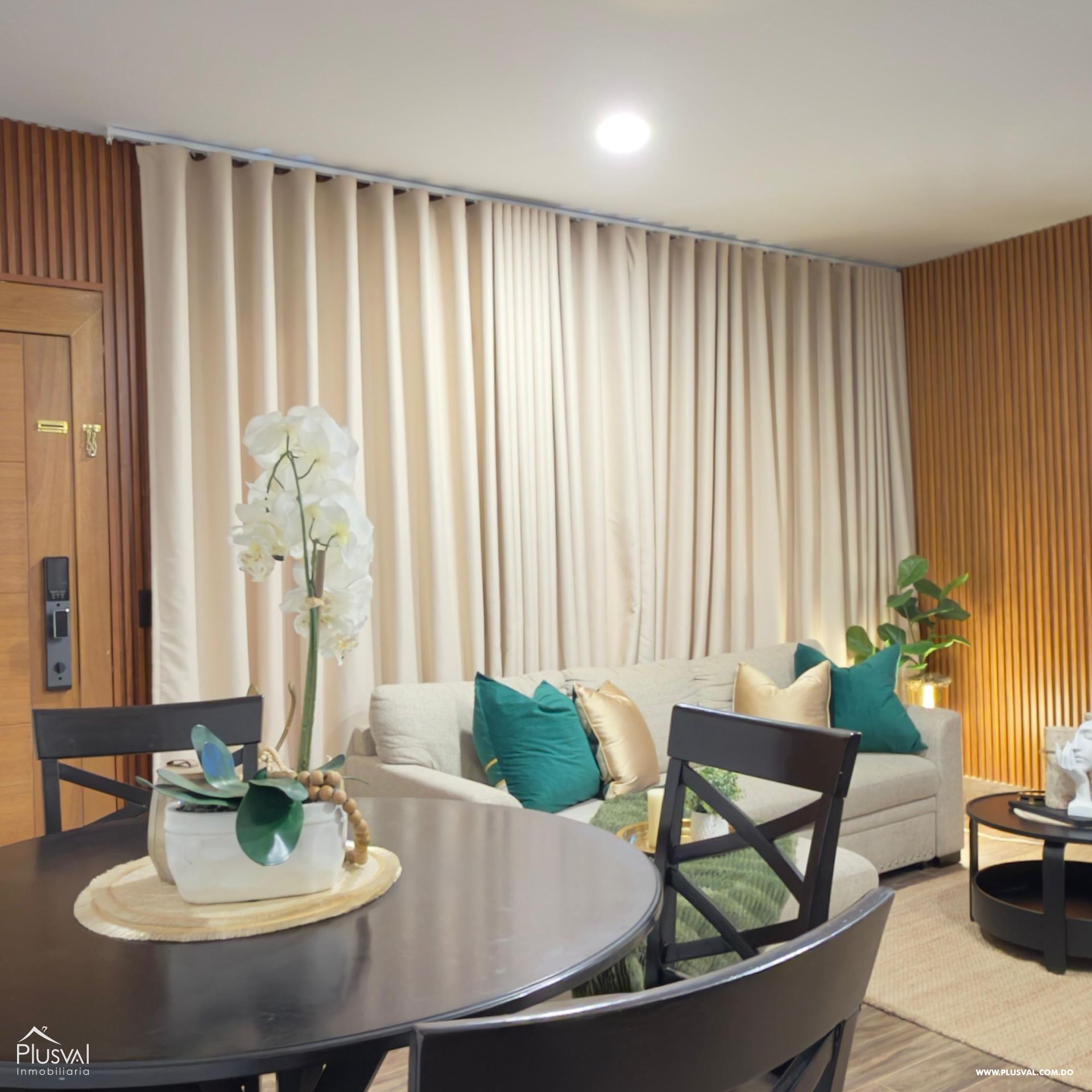 Venta de Unidad en Bávaro Punta Cana: Acceso Privado a Playa y Más 489764