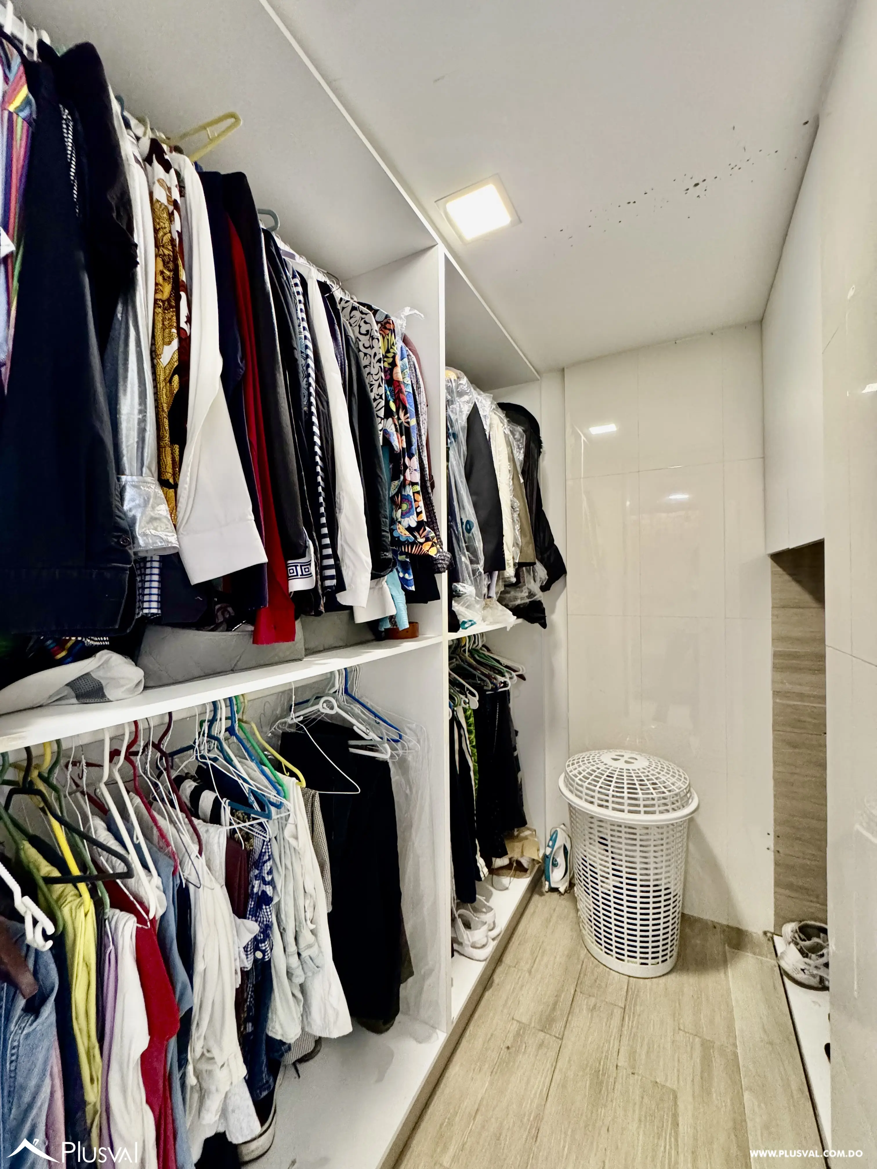 Vendo Hermoso Apartamento en Evaristo Morales 483516