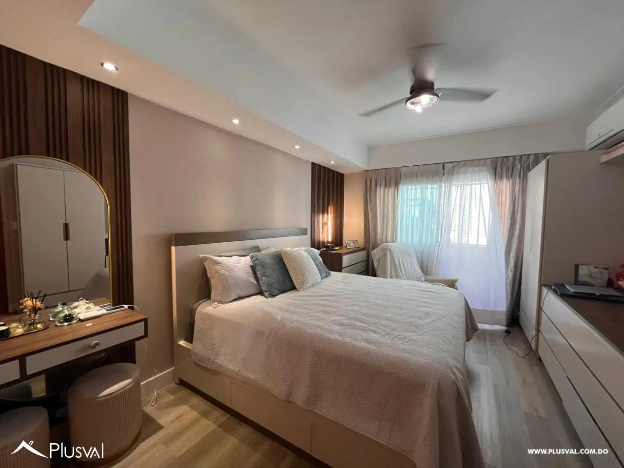 Penthouse en venta con terraza privada en Urbanización Real 475999