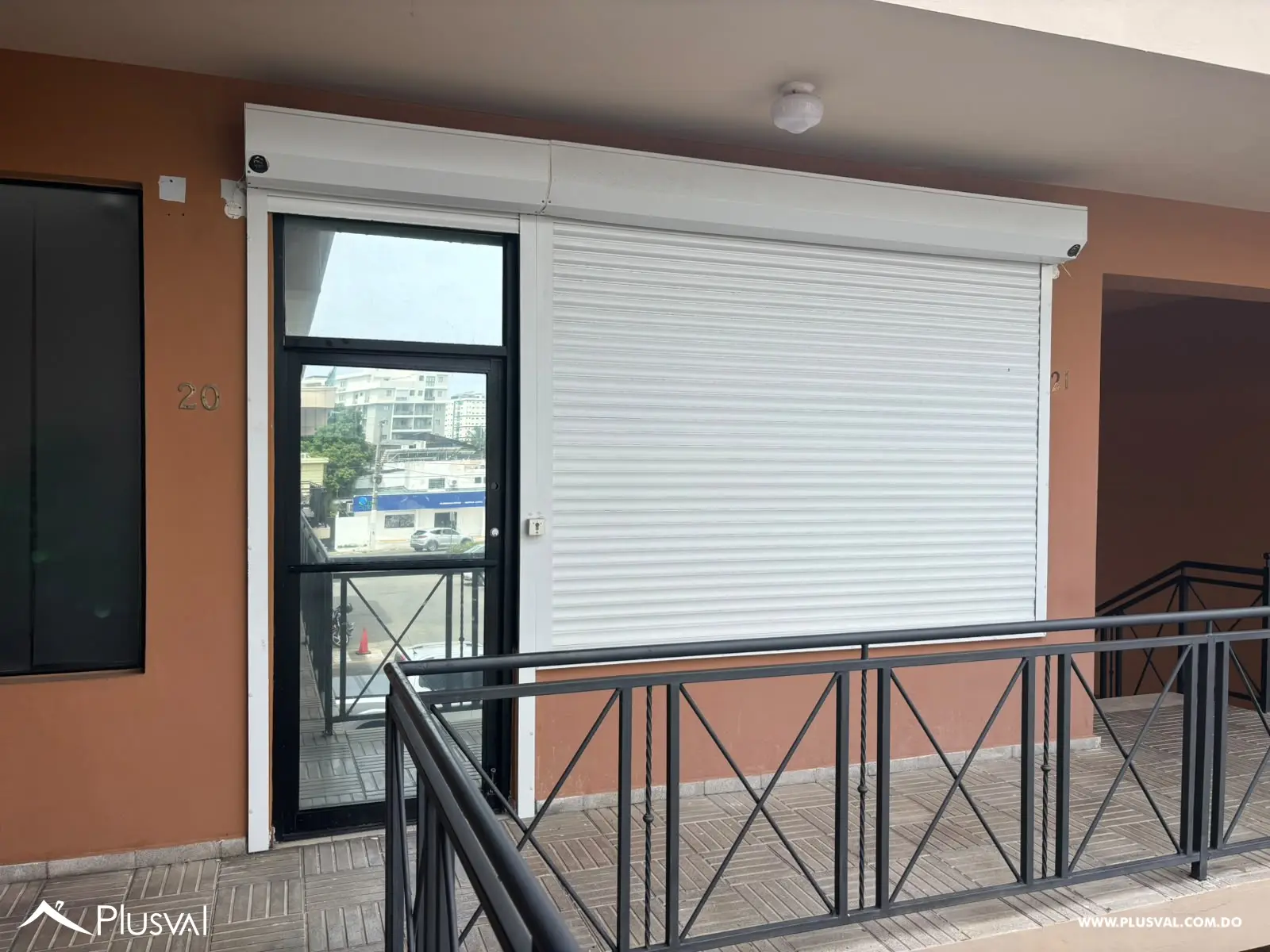 Local comercial en alquiler en Las Praderas 521701