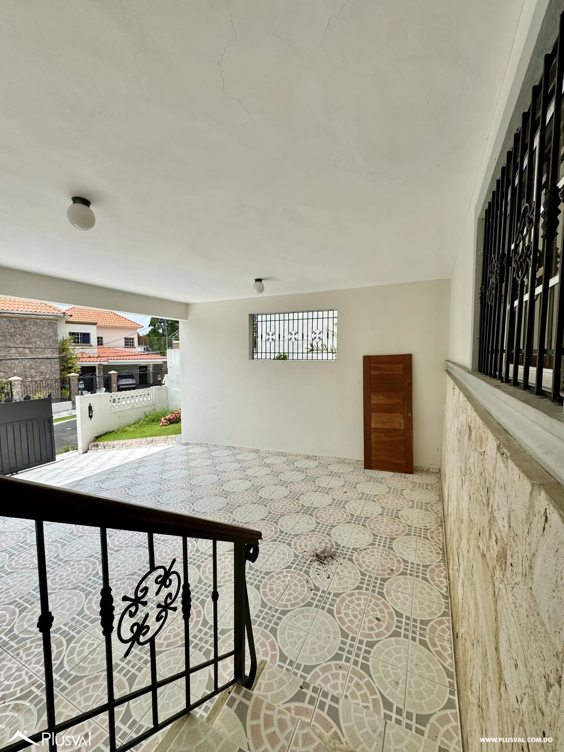 Alquilo Hermosa Casa de 2 Niveles en Resicencial El Ducado- Altos de Arroyo Hondo 518210