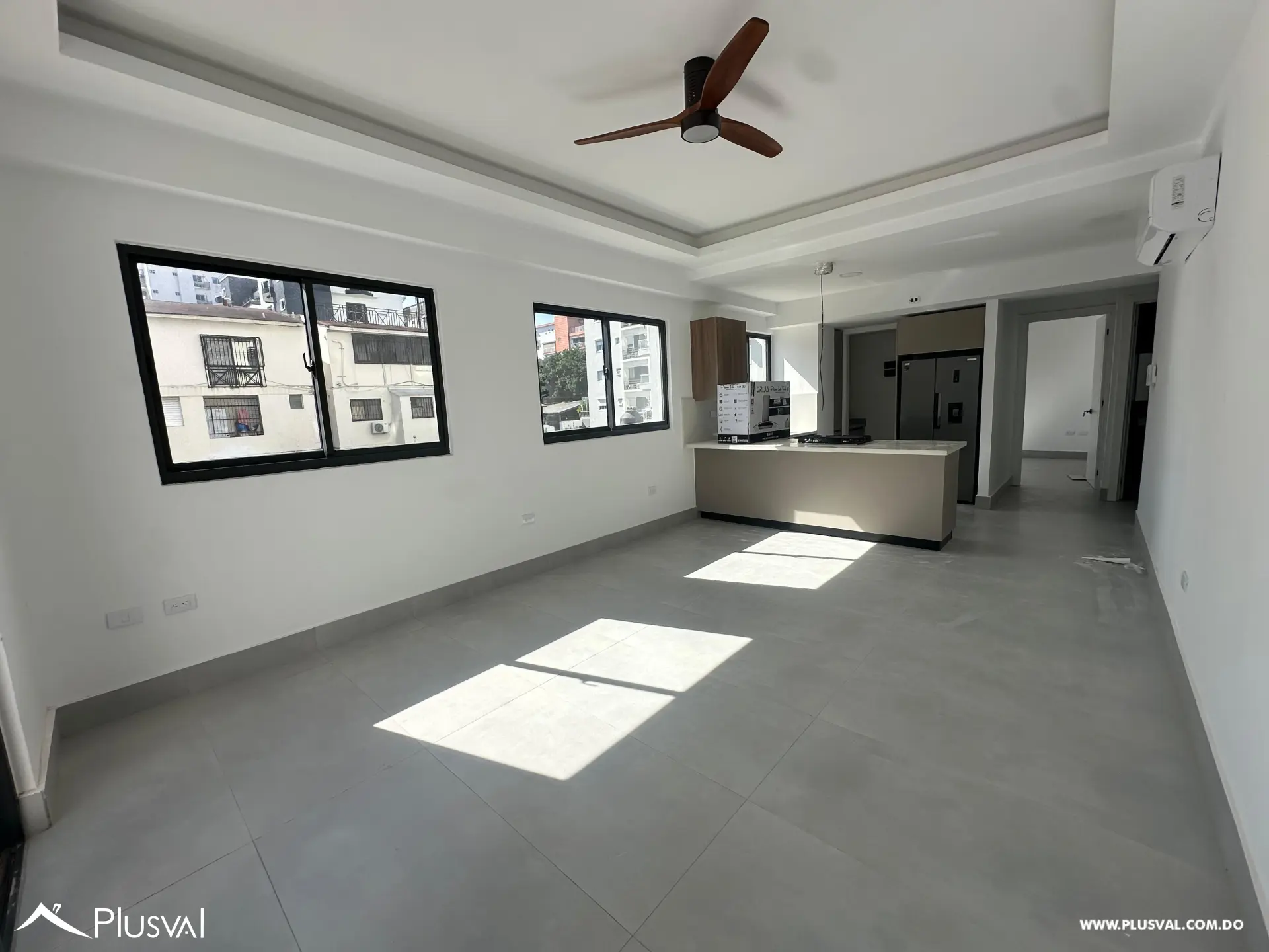 Apartamento de 1 habitación en alquiler en Evaristo Morales 484044