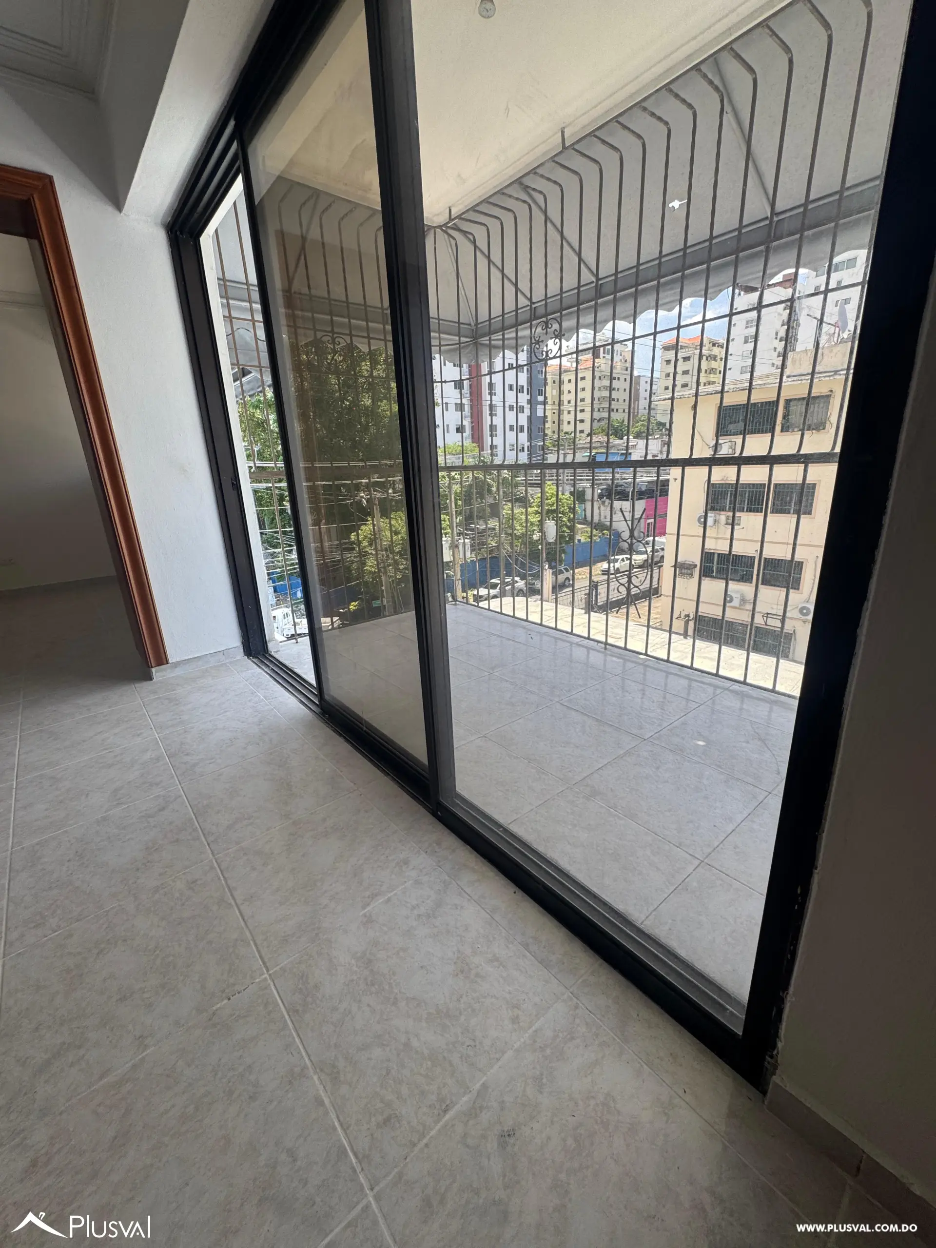Venta de apartamento clasico en Paraíso 461385