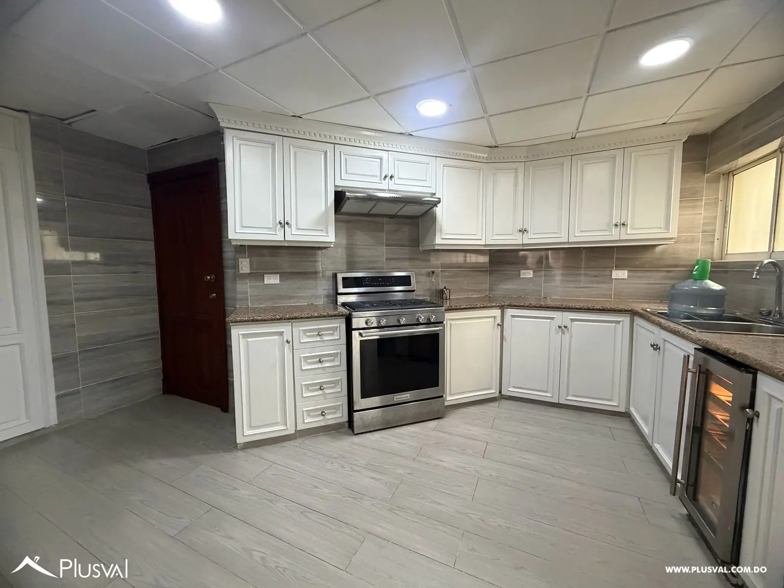 Amplio apartamento en alquiler en La Esperilla 490272