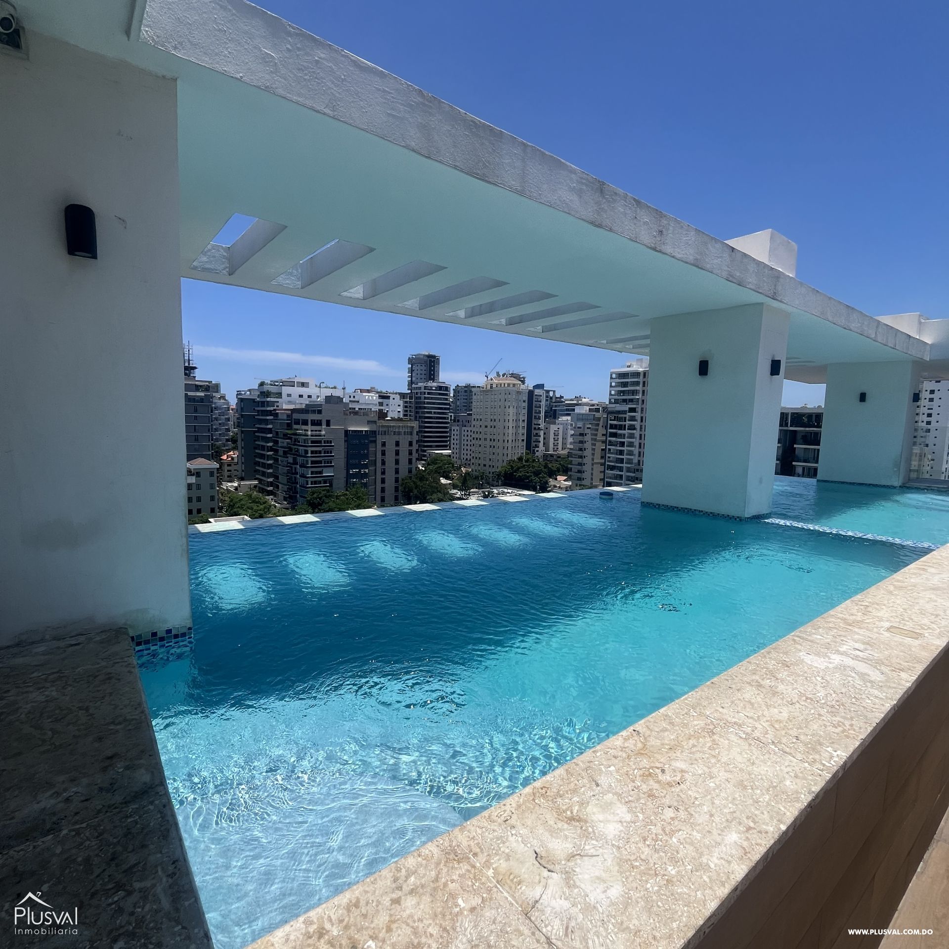 Apartamento amueblado en venta para inversión en Ensanche Paraíso 392413