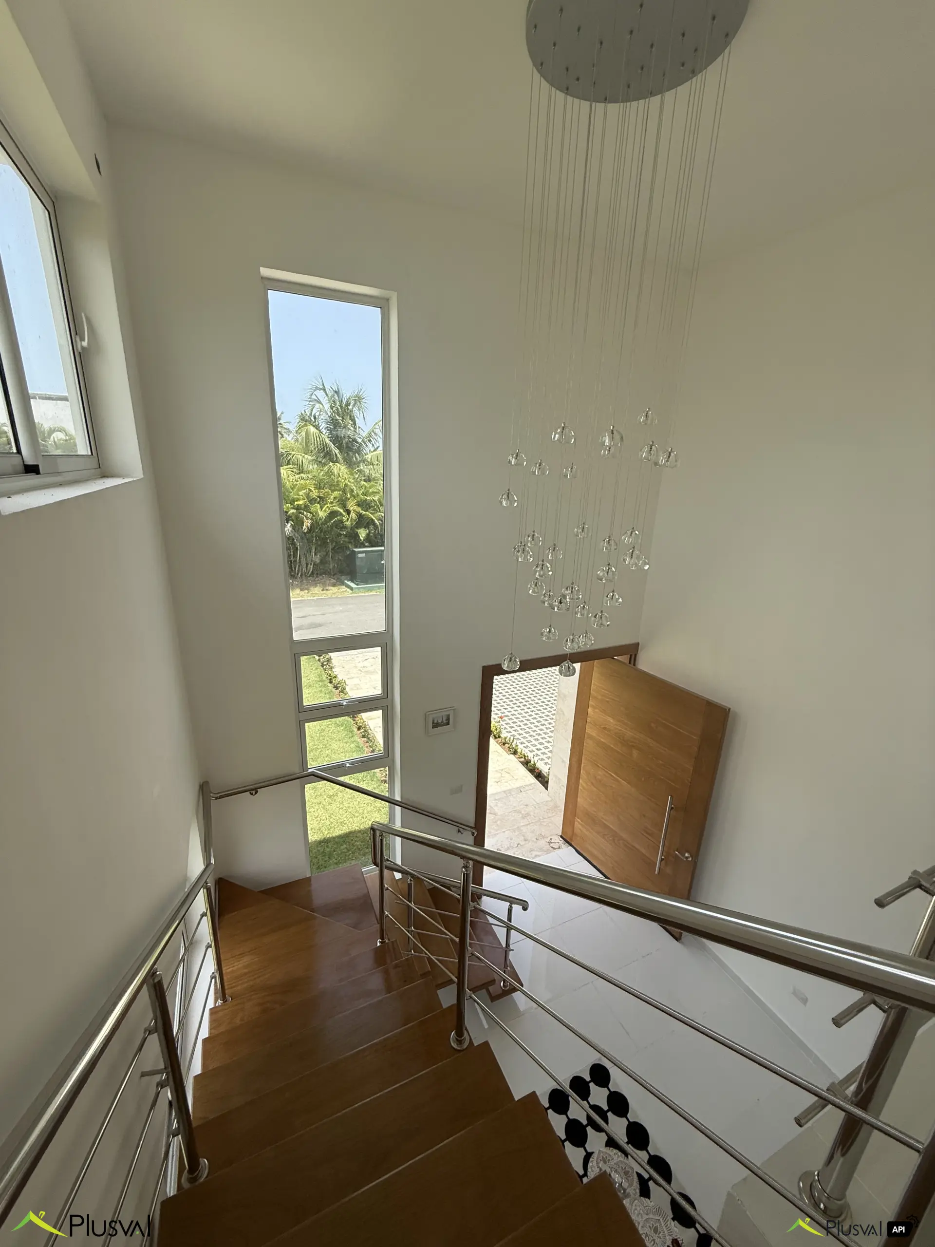 Exclusiva villa con vista al golf y piscina privada en PLAYA NUEVA ROMANA 447151
