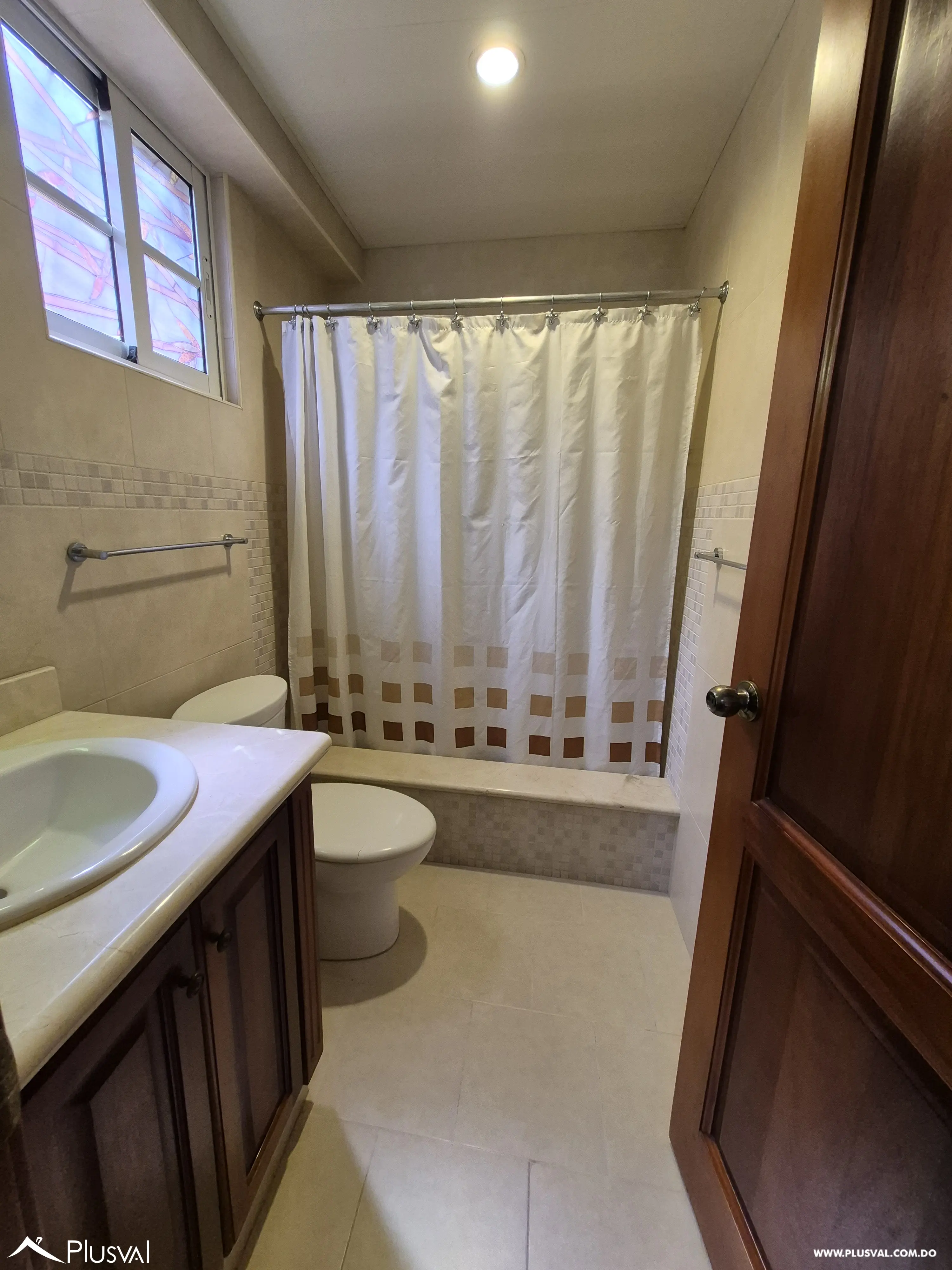 AMPLIO APARTAMENTO EN VENTA EN BELLA VISTA 458670