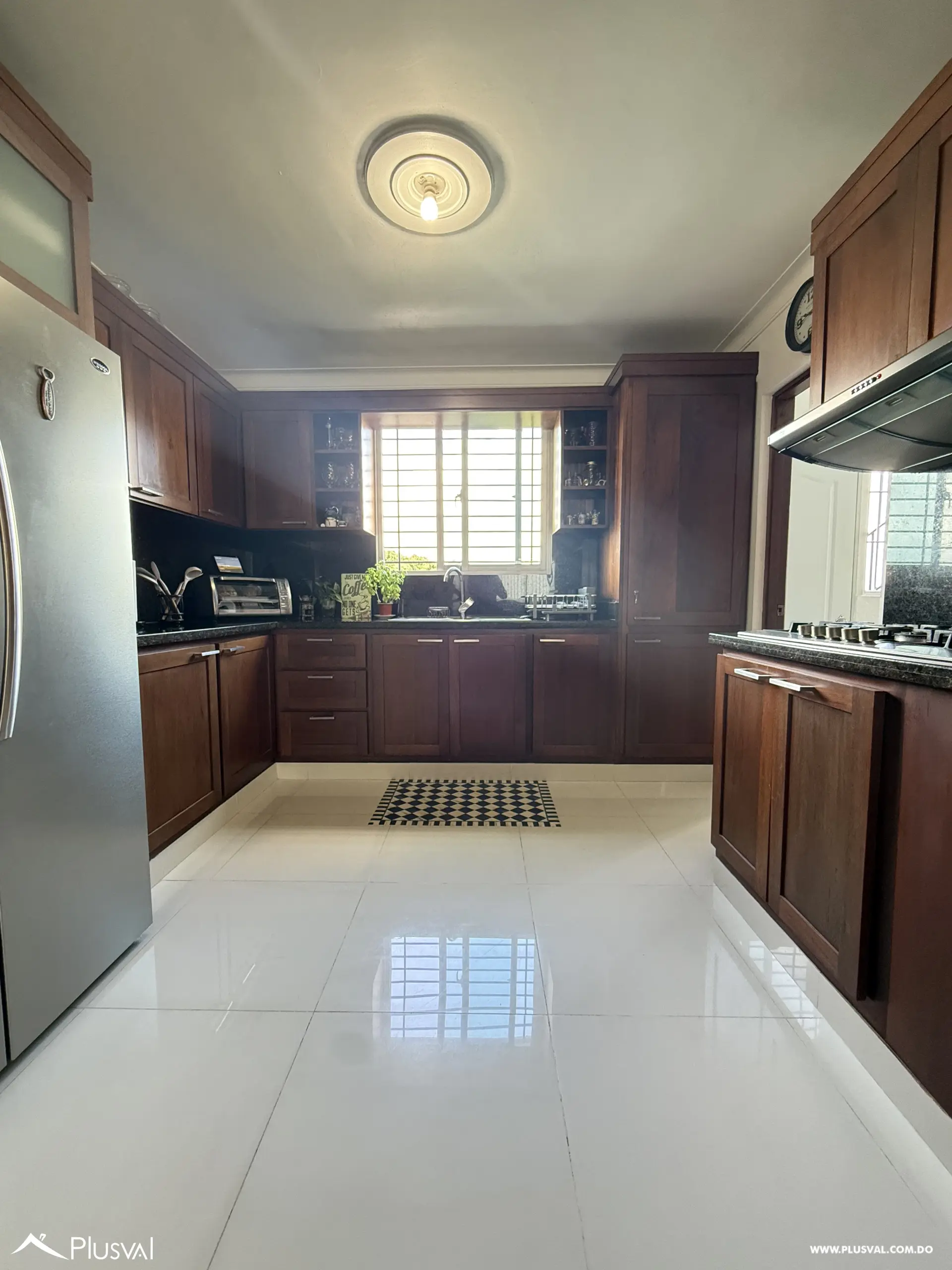 Penthouse de Lujo con Terraza y Jacuzzi Privado 513811