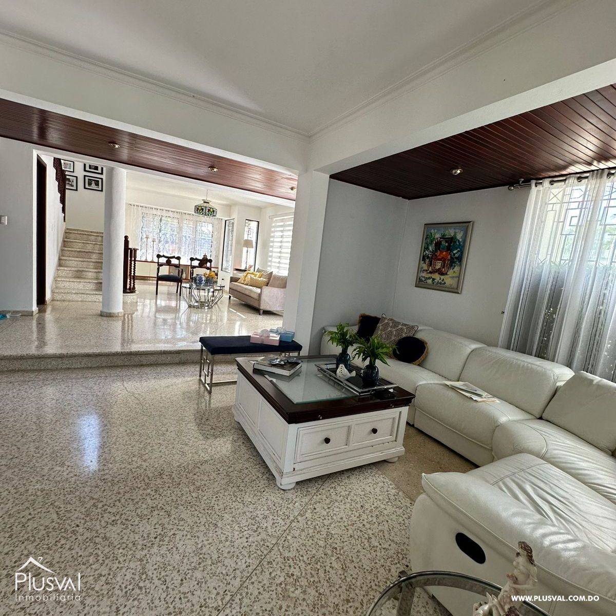 Oportunidad Única: Hermosa Casa en Urbanización Casilda 398300