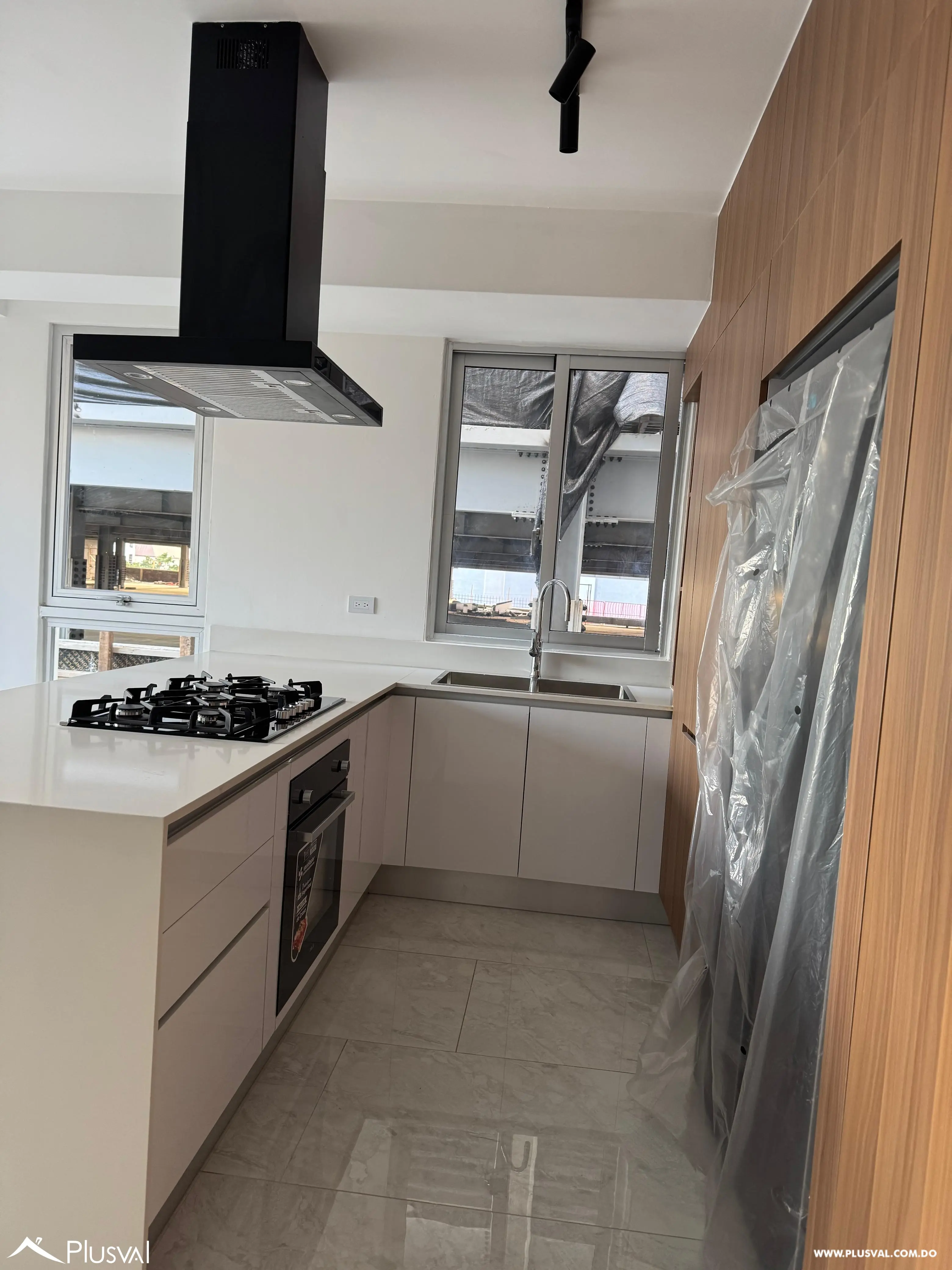 Torre en Gazcue de dos habitaciones. 489375