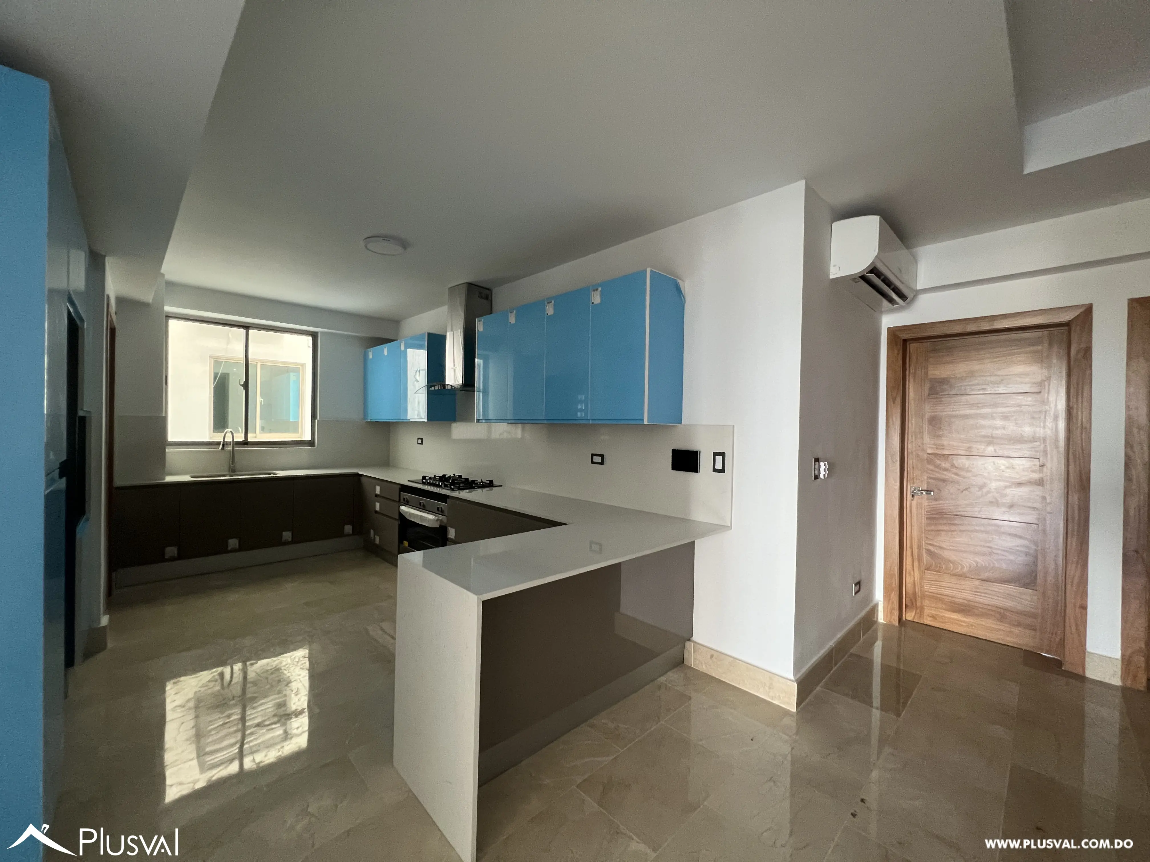 Exclusivo apartamento en alquiler en los Cacicazgos 478027