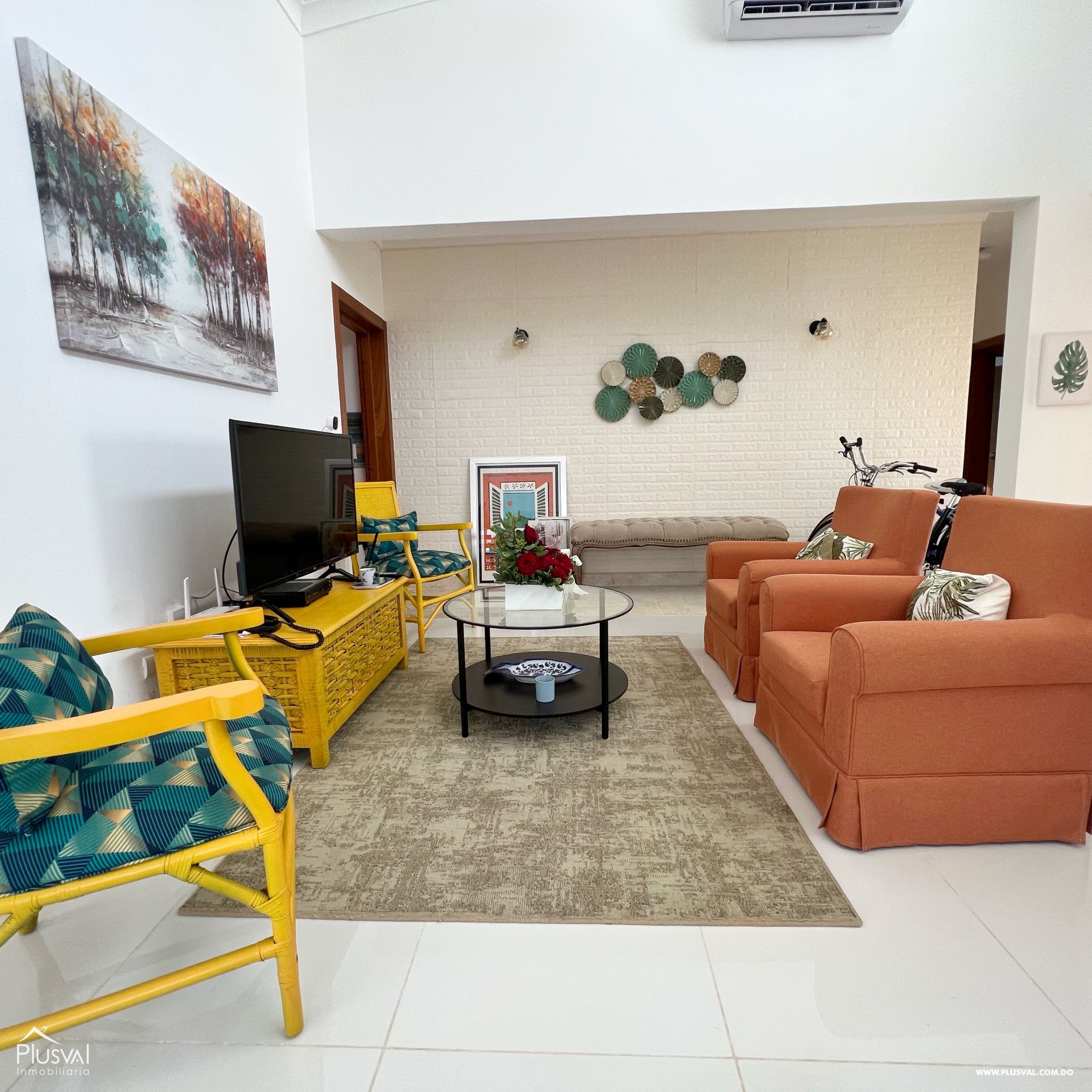Casa amplia y moderna en venta en Vista Cana 370985